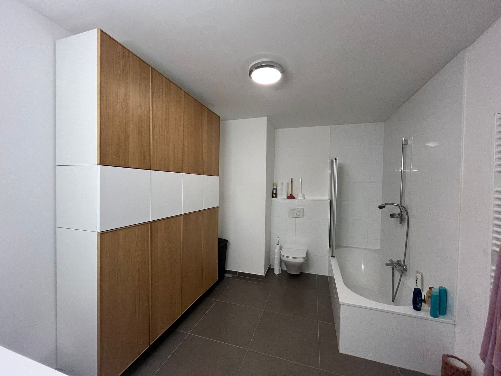 Uiterst ruim en luxueus appartement 130m² nabij het centrum van Waregem foto 12