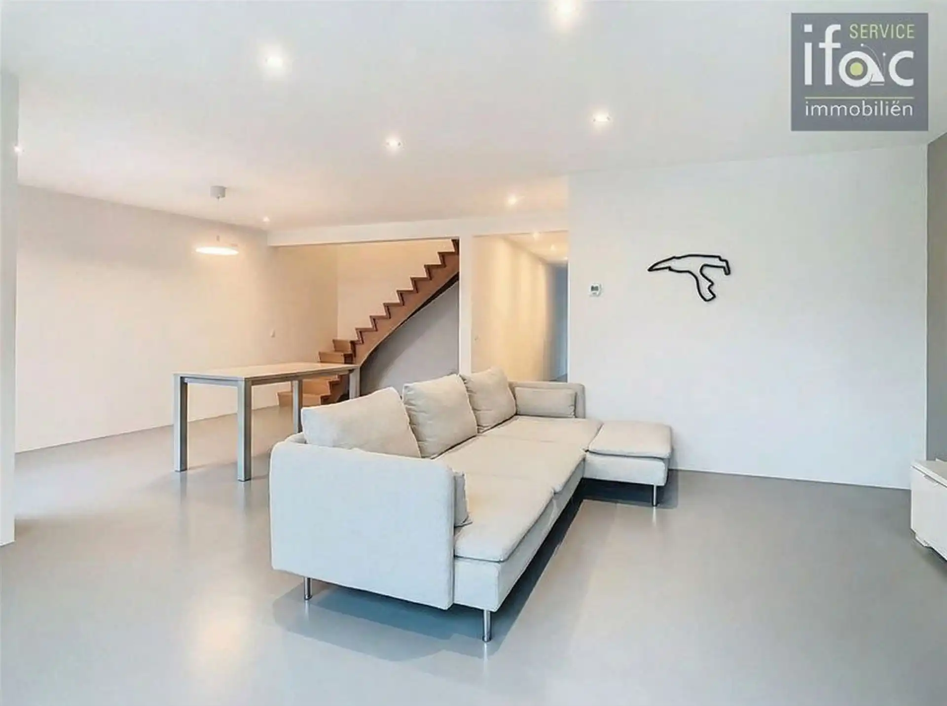 Duplex met 3 slaapkamers en terras foto 5