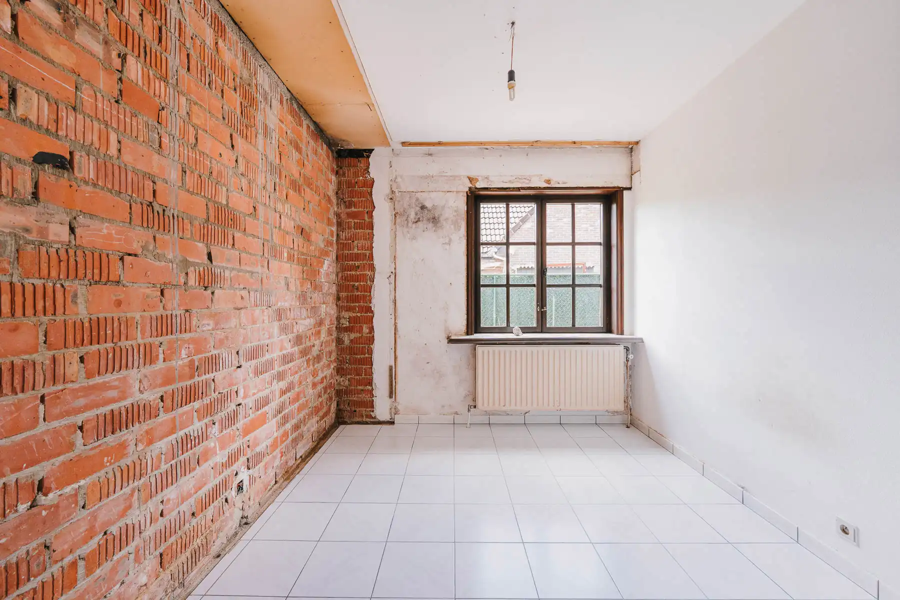 Gelijkvloerse renovatiewoning met groot potentieel foto 16
