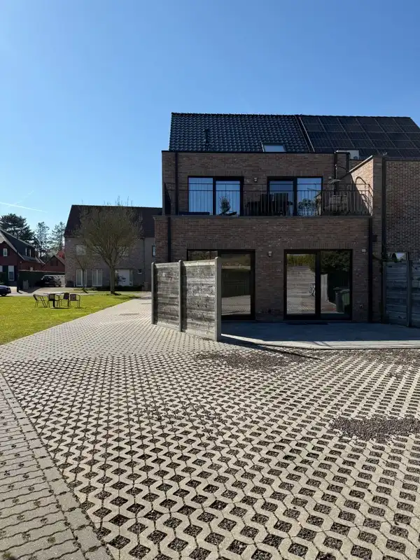 Stijlvol wonen in alle rust, vlakbij het hart van Schilde foto 3
