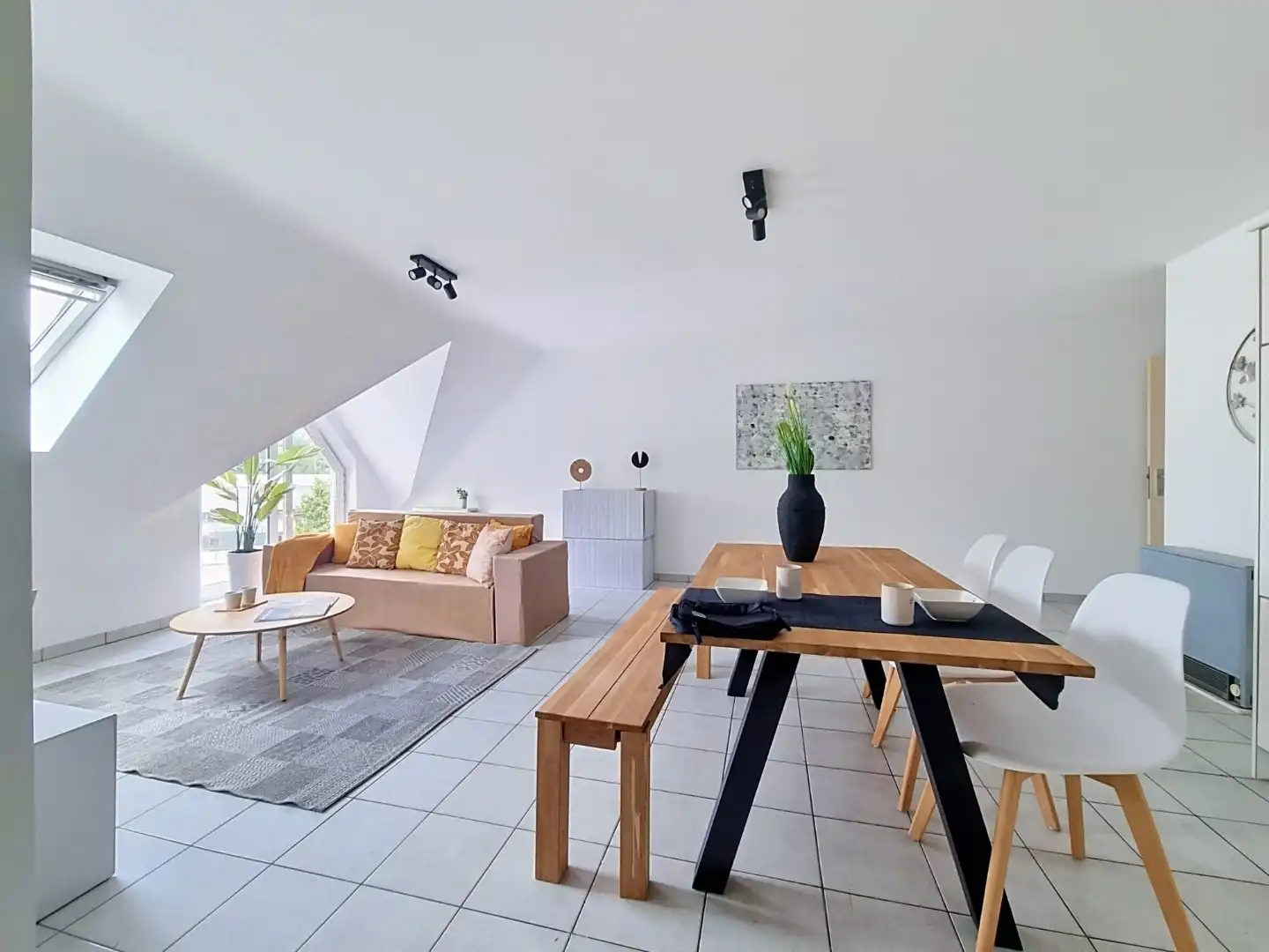 Perfect gelegen BETAALBAAR appartement te Lummen foto 2
