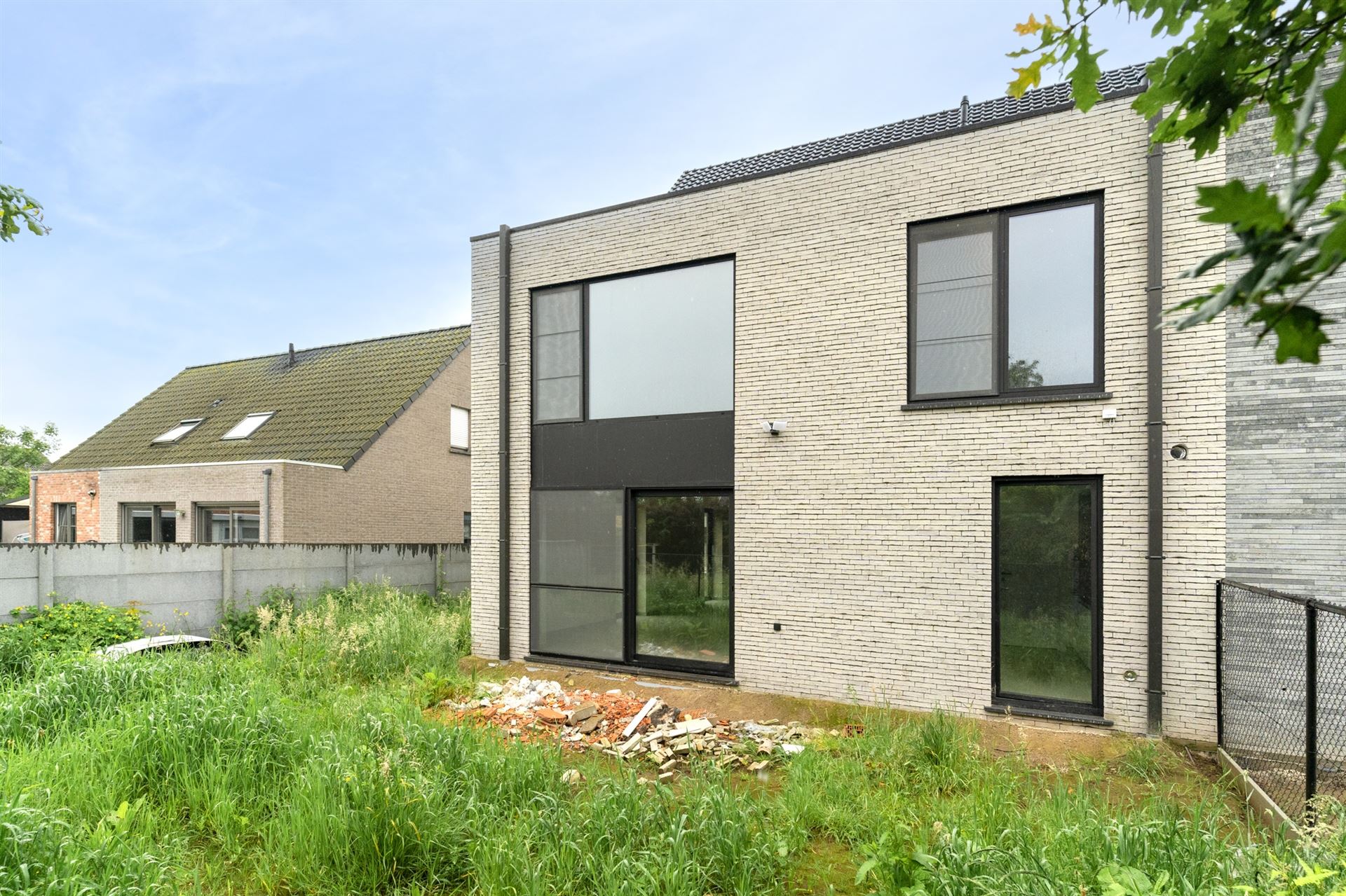 Moderne halfopen nieuwbouwwoning in Blaasveld! foto 30