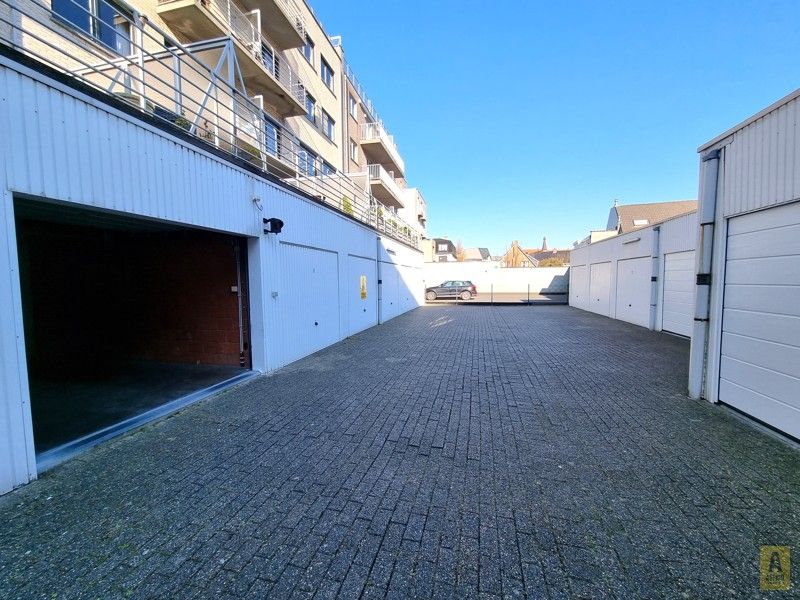 Gelijkvloers garagebox in centrum Bredene-Duinen (Residentie Seaside)! foto 4
