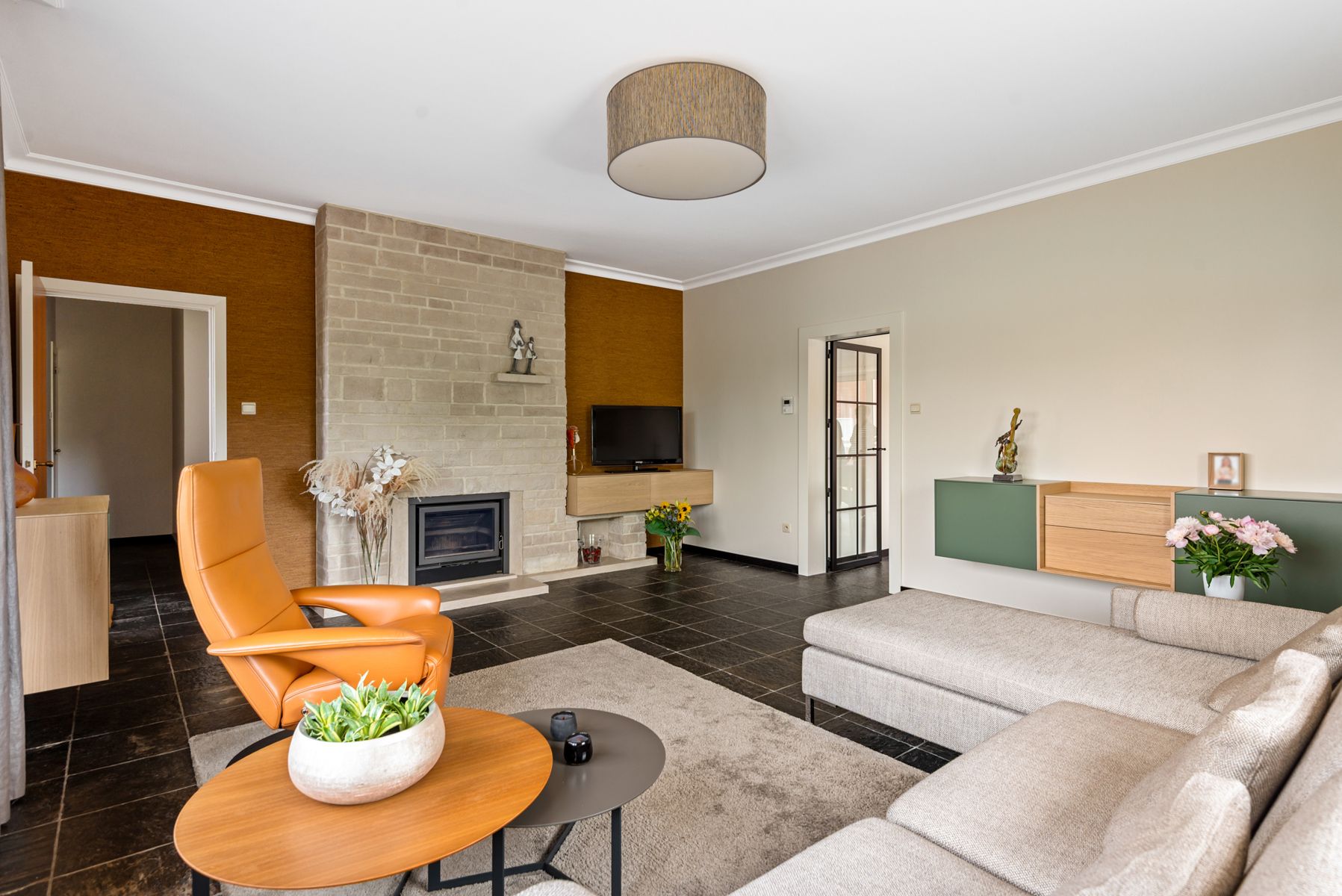 Instapklare villa/bungalow met aansluitend kantoorruimte/handelsgelijkvloers op ruim perceel! foto 19