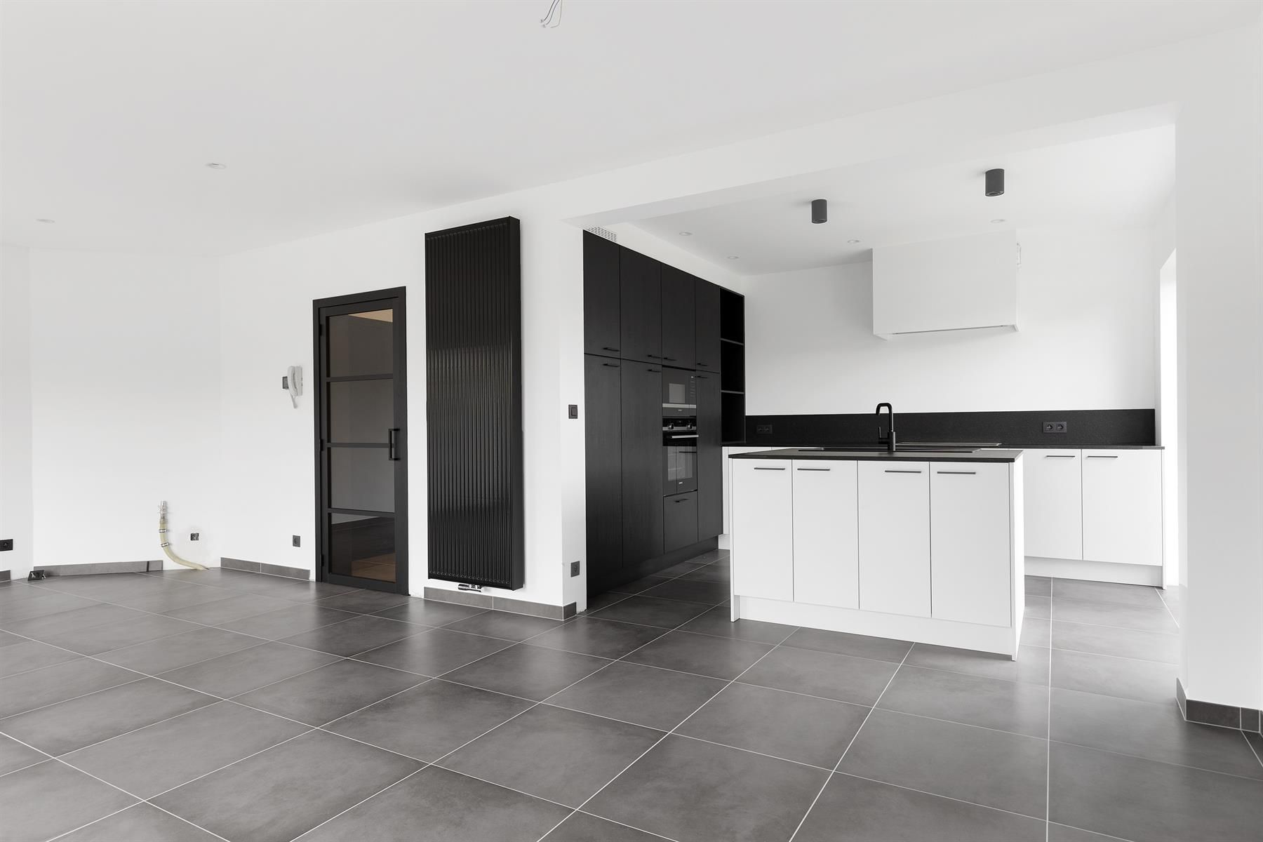 Hoogwaardig gerenoveerd appartement op centrale ligging foto 5