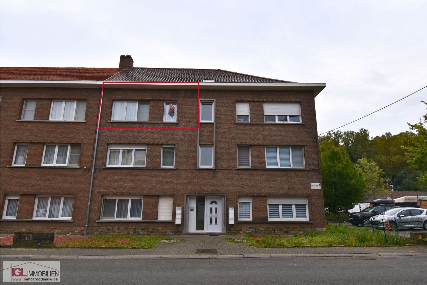 Gerenoveerd appartement met 2 kamers & garage nabij het centrum van Ruisbroek foto 13