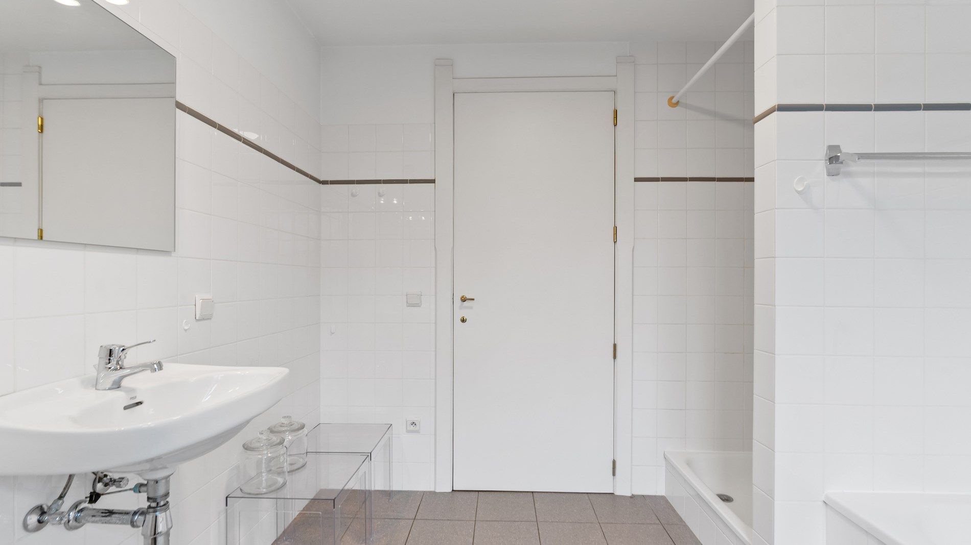 Zeer degelijk gebouwde woning met 3/5 slpks in een doodlopende straat in het centrum ! foto 29
