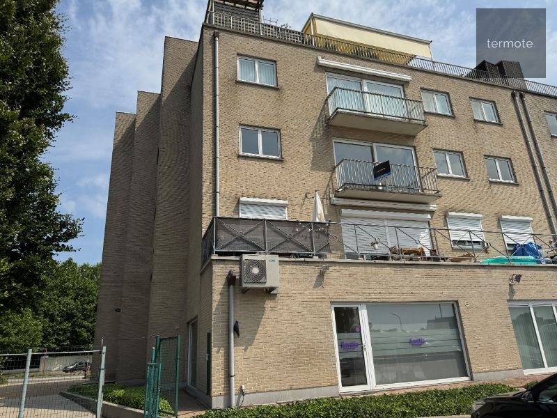 appartement foto {{pictureIndex}}