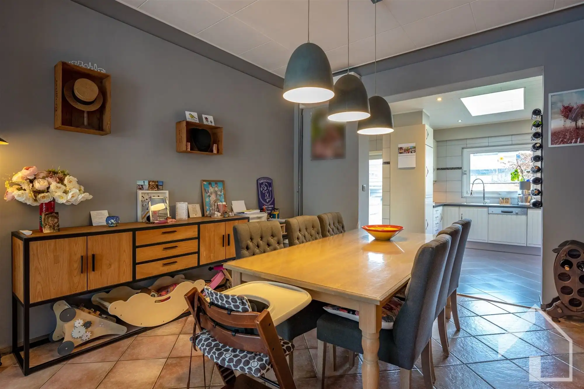 Instapklare gezinswoning met 3 slaapkamers, garage en tuin in rustige enkelrichtingsstraat te Deurne foto 6