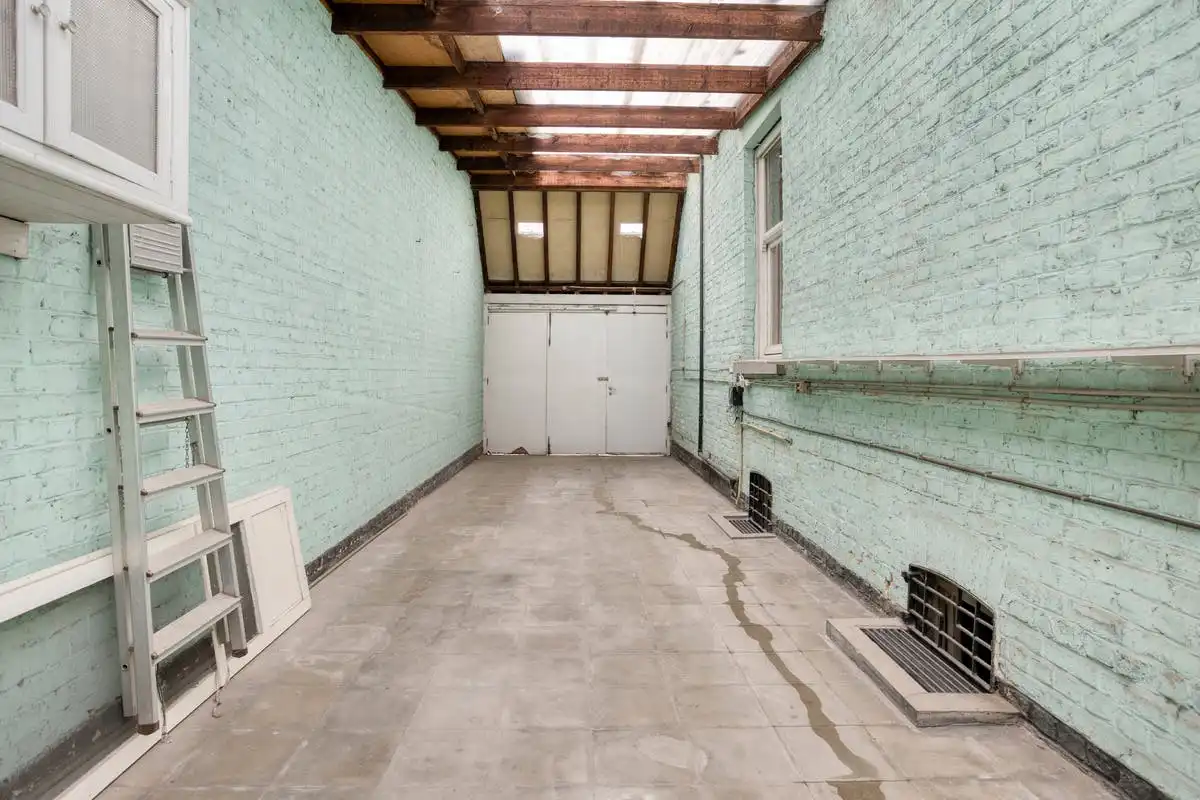 Woning met karakter en veel renovatiepotentieel in Gullegem foto 16