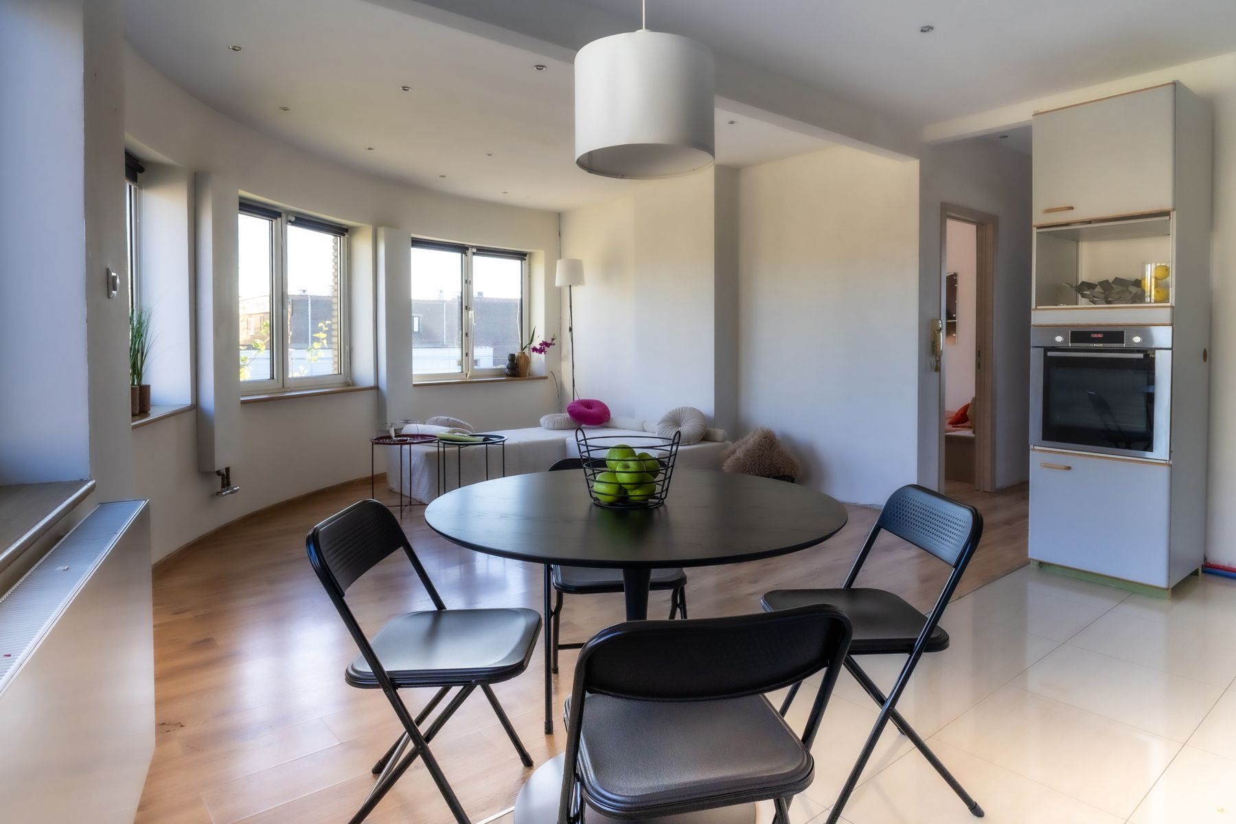 Lichtrijk 1-slaapkamerappartement te koop in hartje Boom foto {{pictureIndex}}