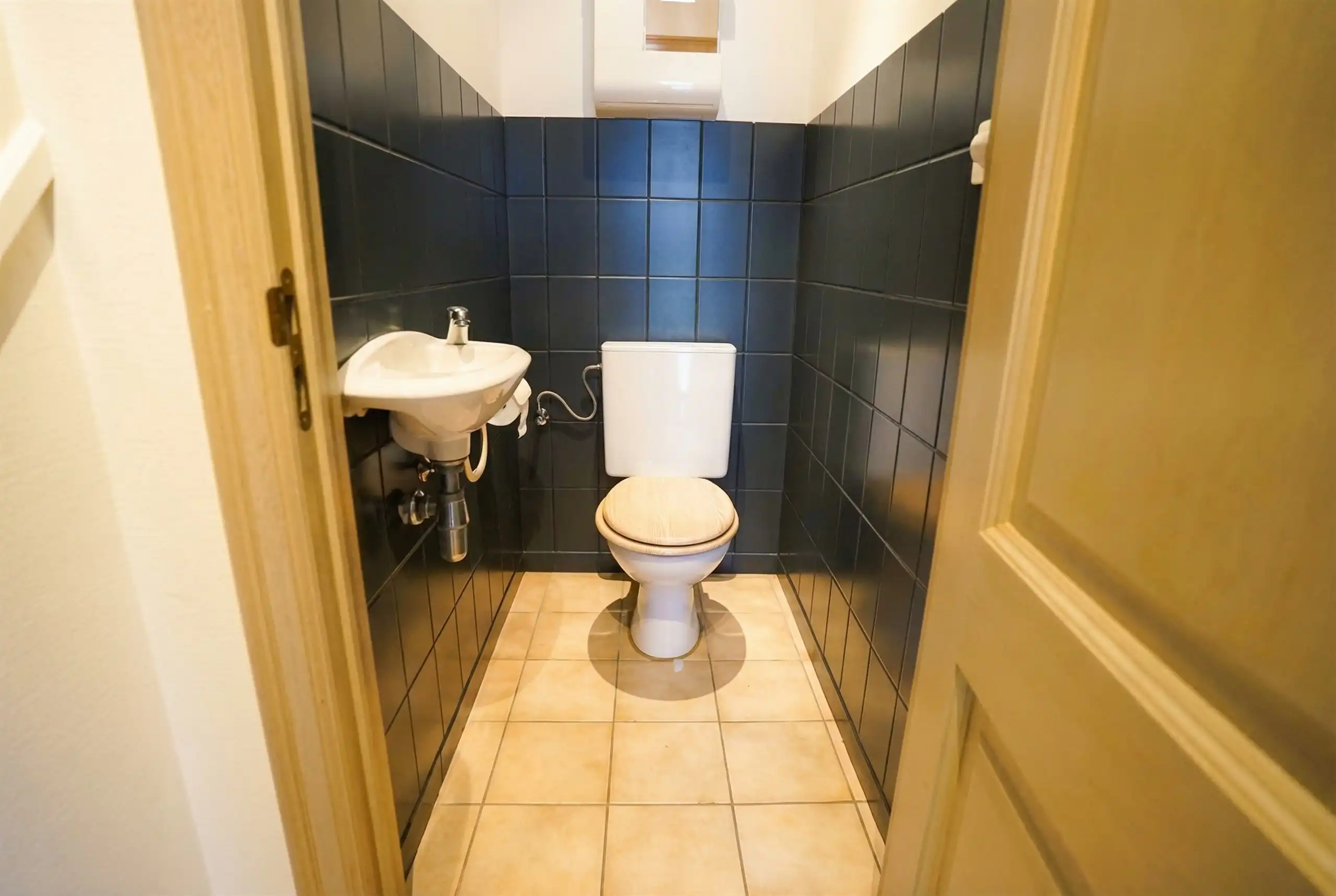 Een verrassing van formaat… halfopen wonen met alle extra’s foto 20