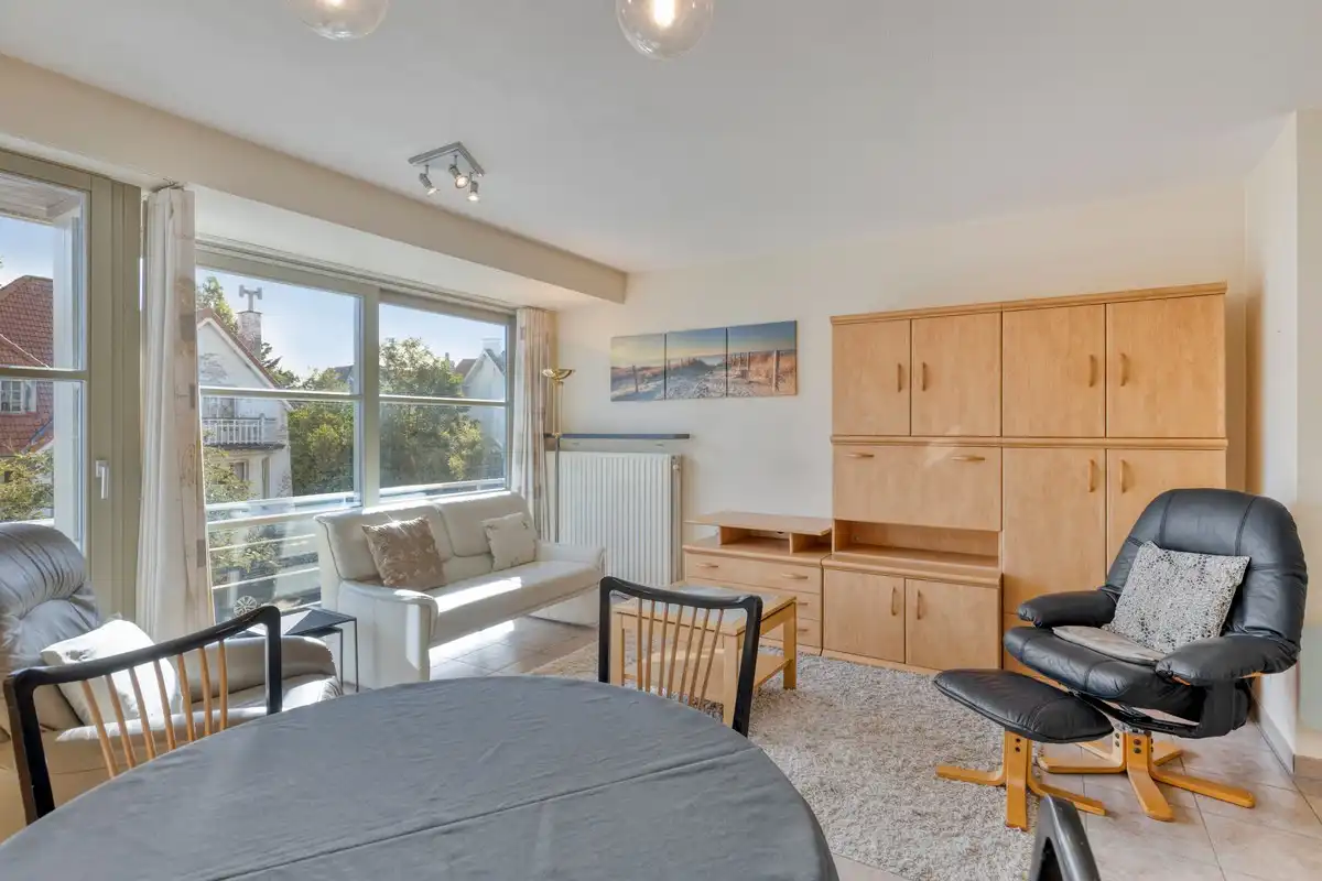Charmant twee slaper kamer appartement in het hartje van Koksijde met aankoopmogelijkheid van een garage! foto 8