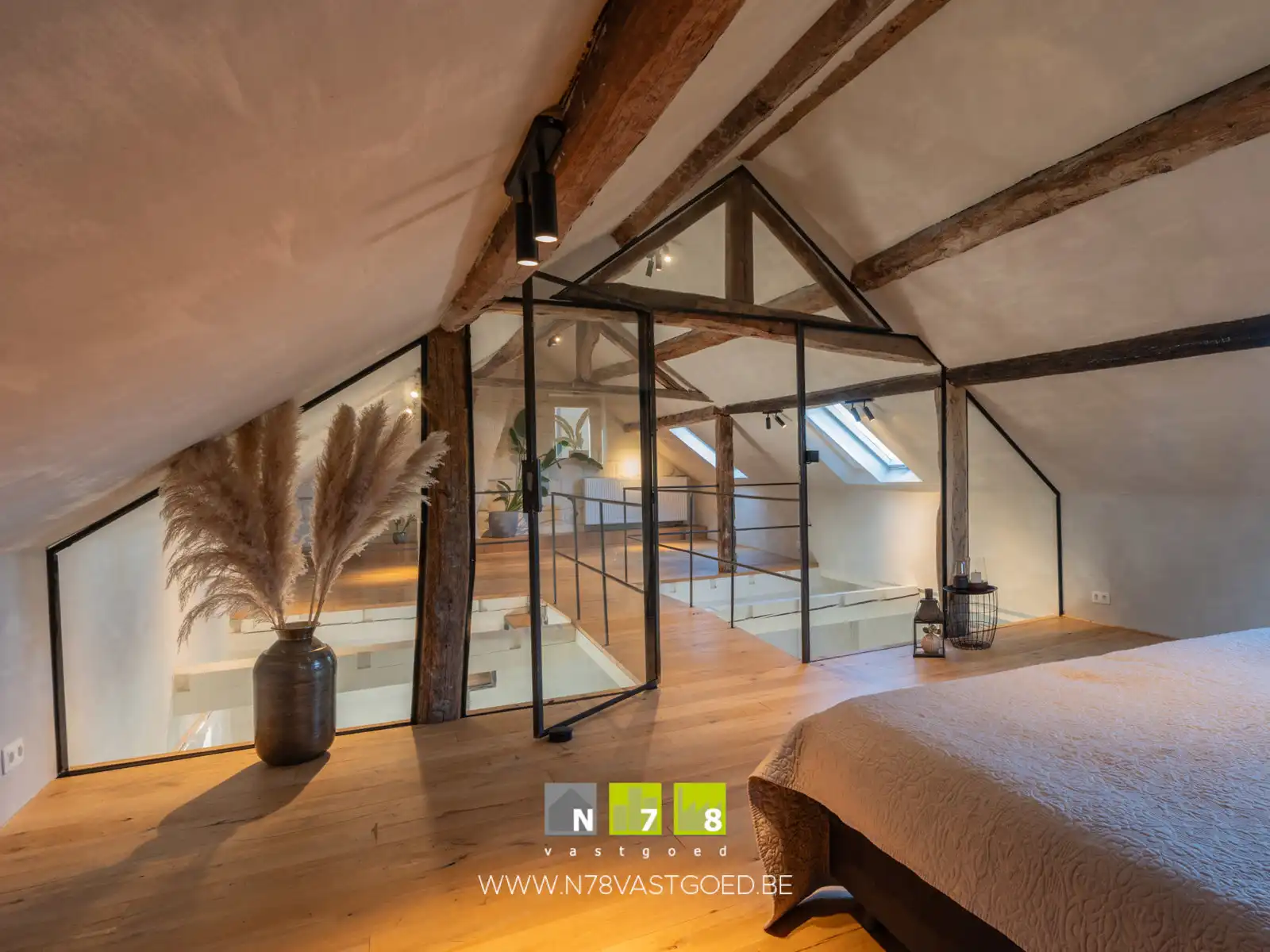 Appartement te koop foto {{pictureIndex}}