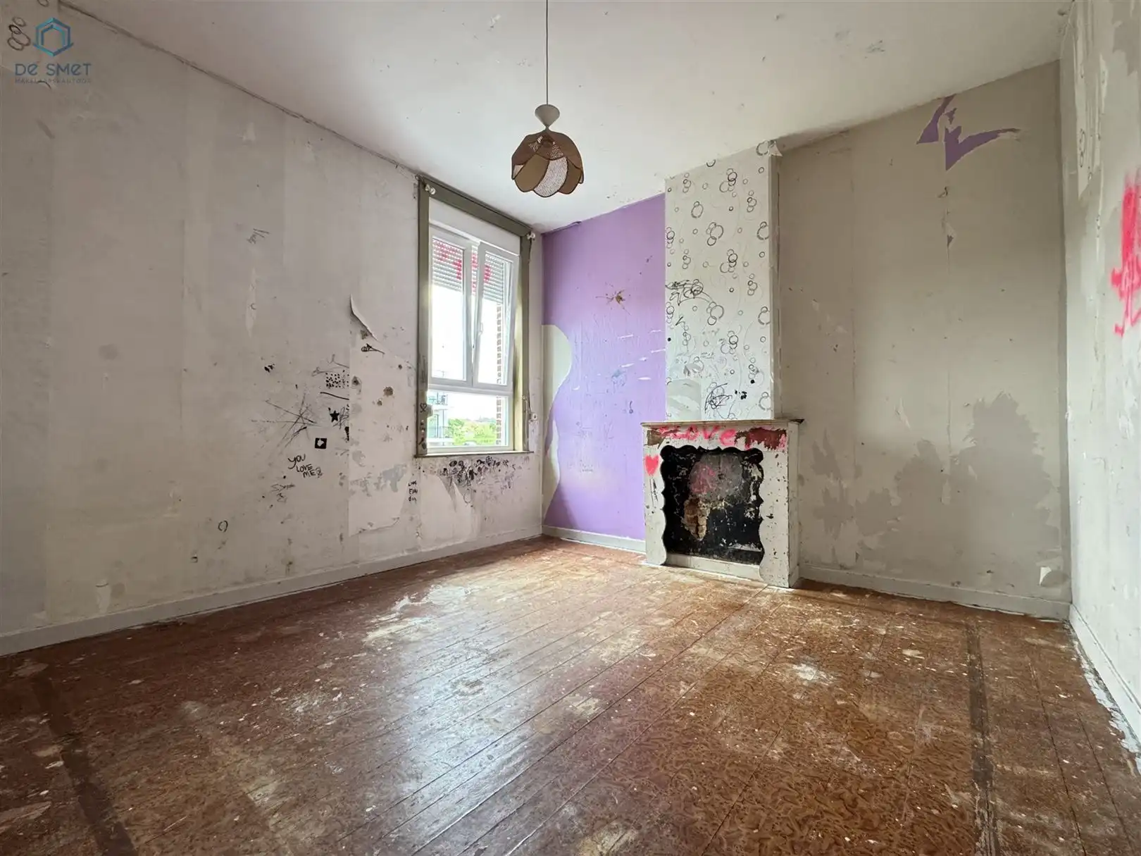 Verrassend ruime te verbouwen woning foto 12