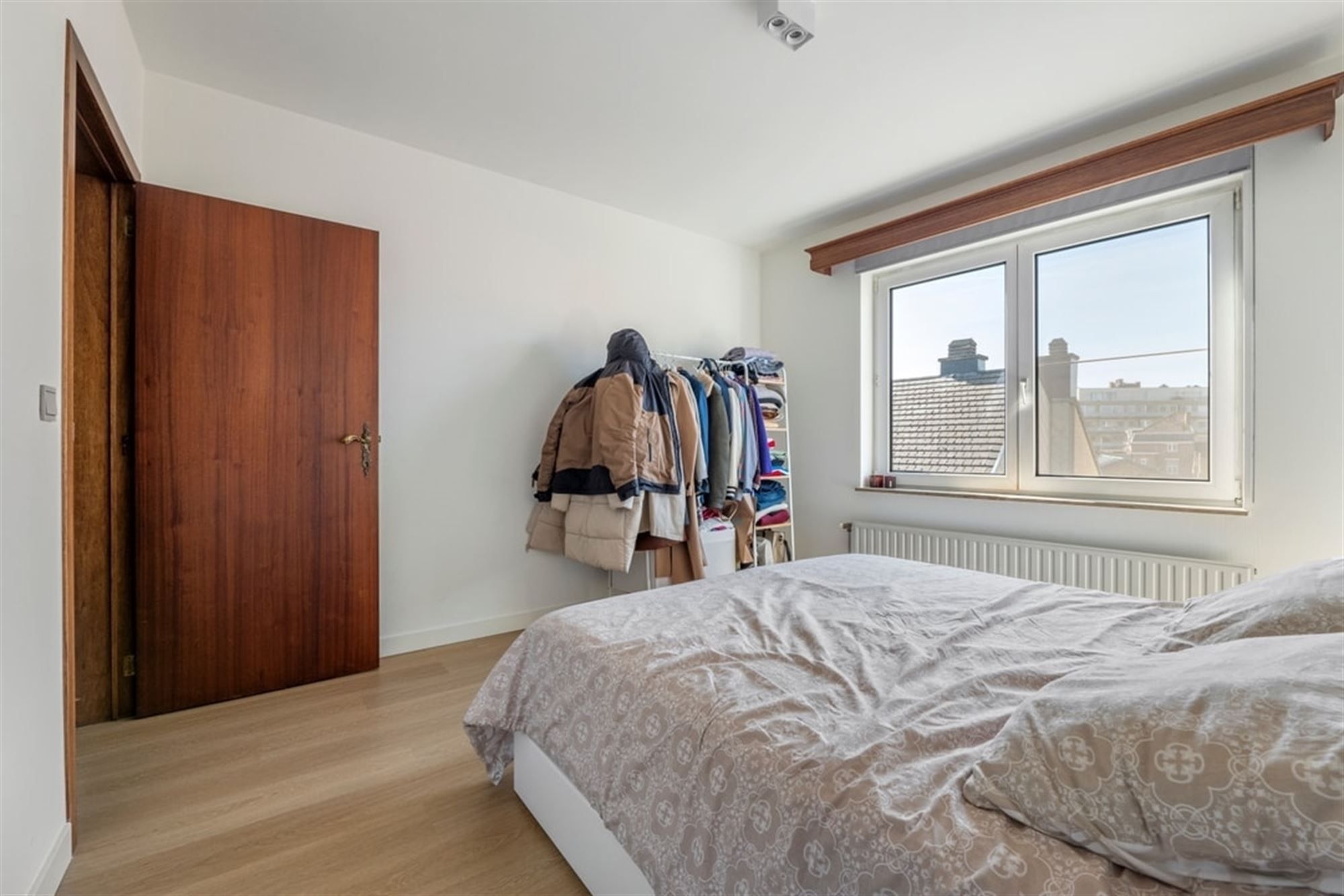 KNAP 2 SLK APPARTEMENT OP WANDELAFSTAND VAN HET CENTRUM VAN SINT-TRUIDEN  foto 9