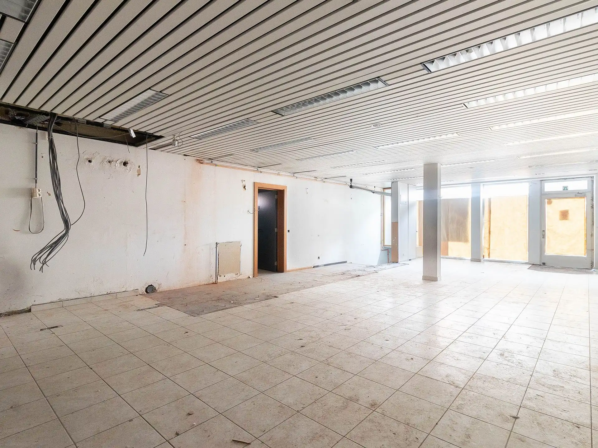 Handelshuis met ruim duplexappartement foto 16