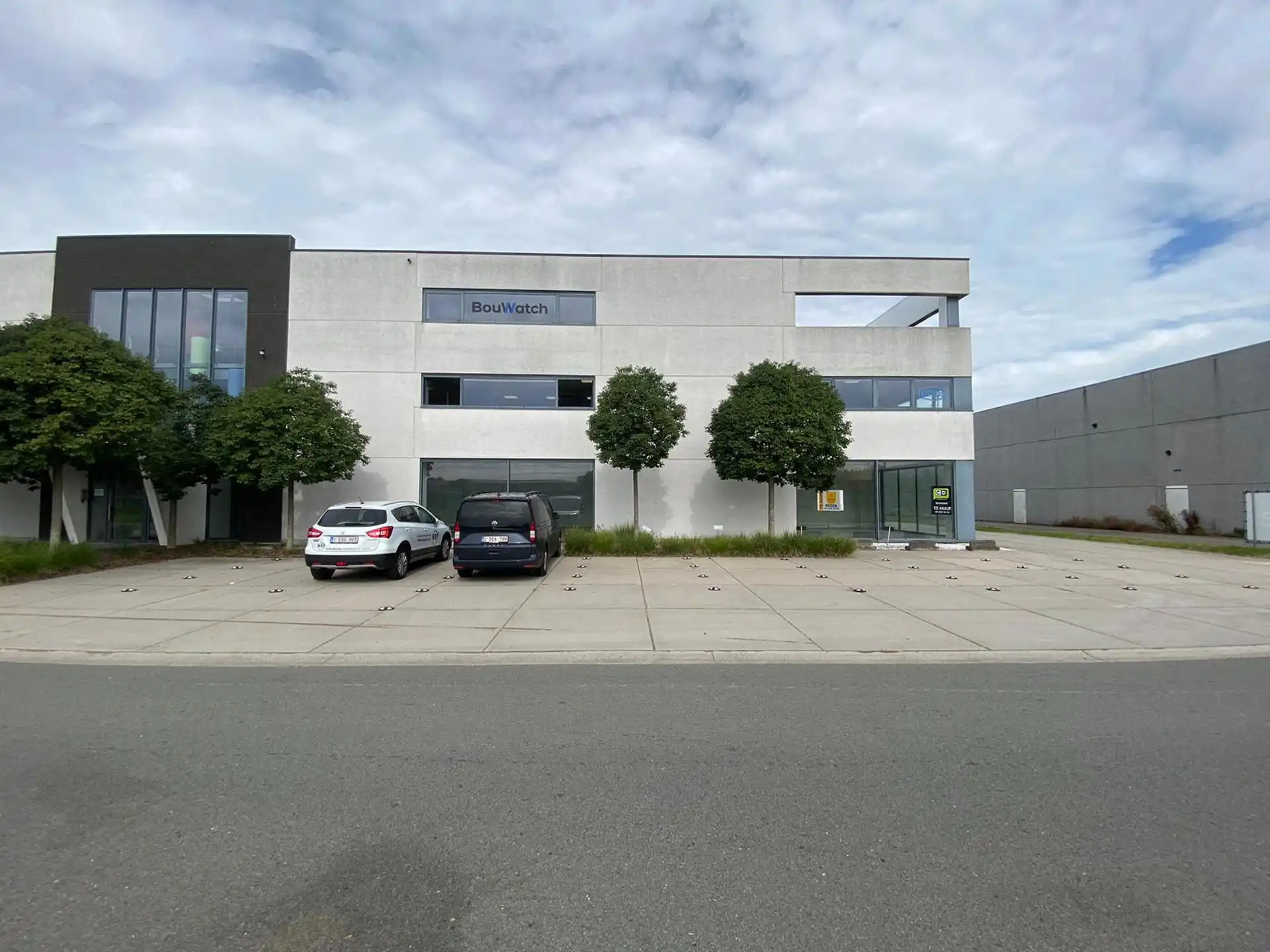 Kantoor/Showroomruimtes te huur Kruibeke foto 13