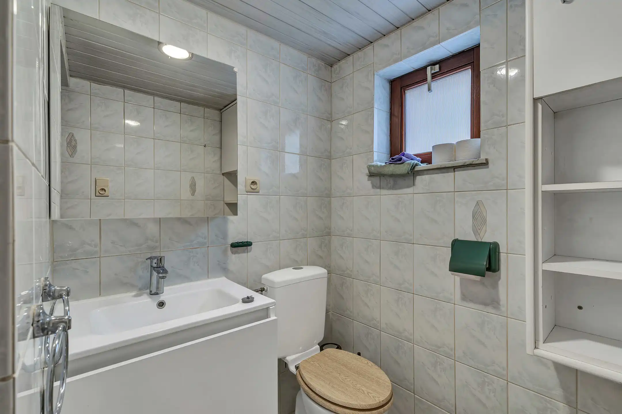 Charmante gesloten bebouwing met diepe tuin aan de Leie in Astene foto 8