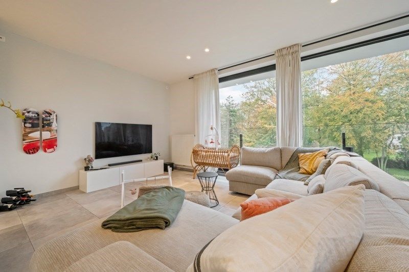 Recent gebouwd appartement met groot terras en garagebox in Varsenare te huur.  foto 4