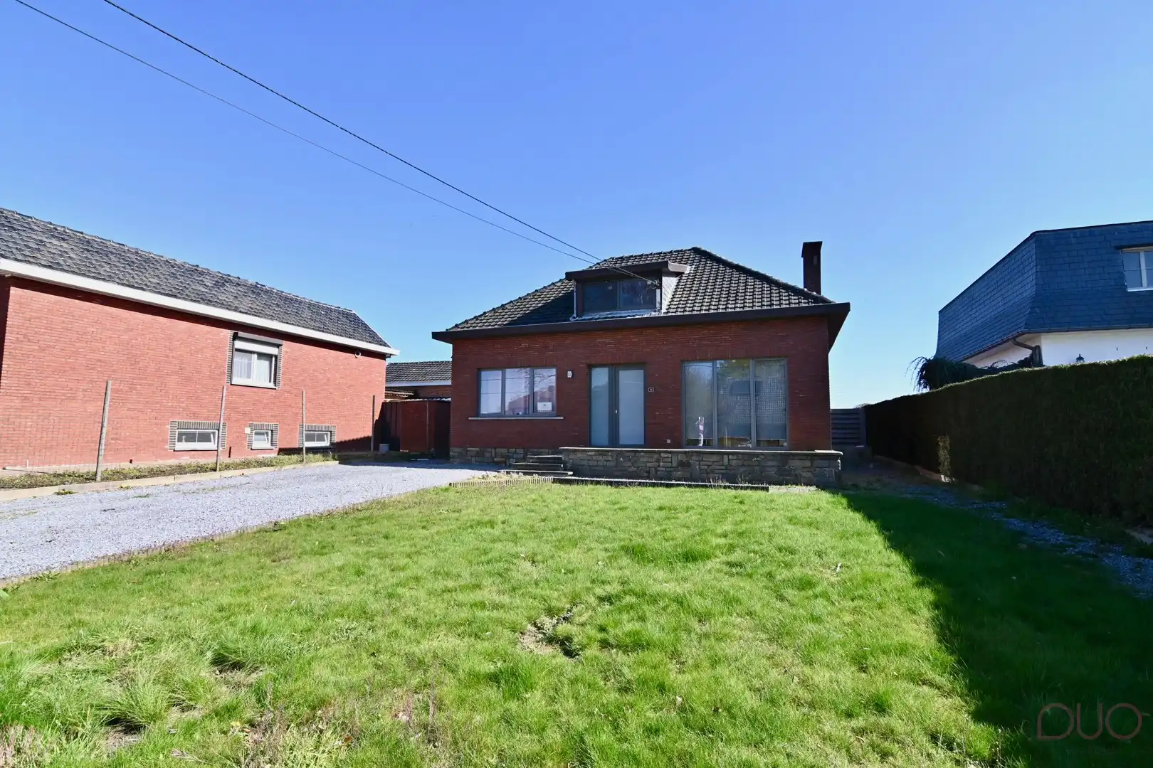 Charmante 2-slaapkamerwoning in de rand van Sint-Truiden foto {{pictureIndex}}