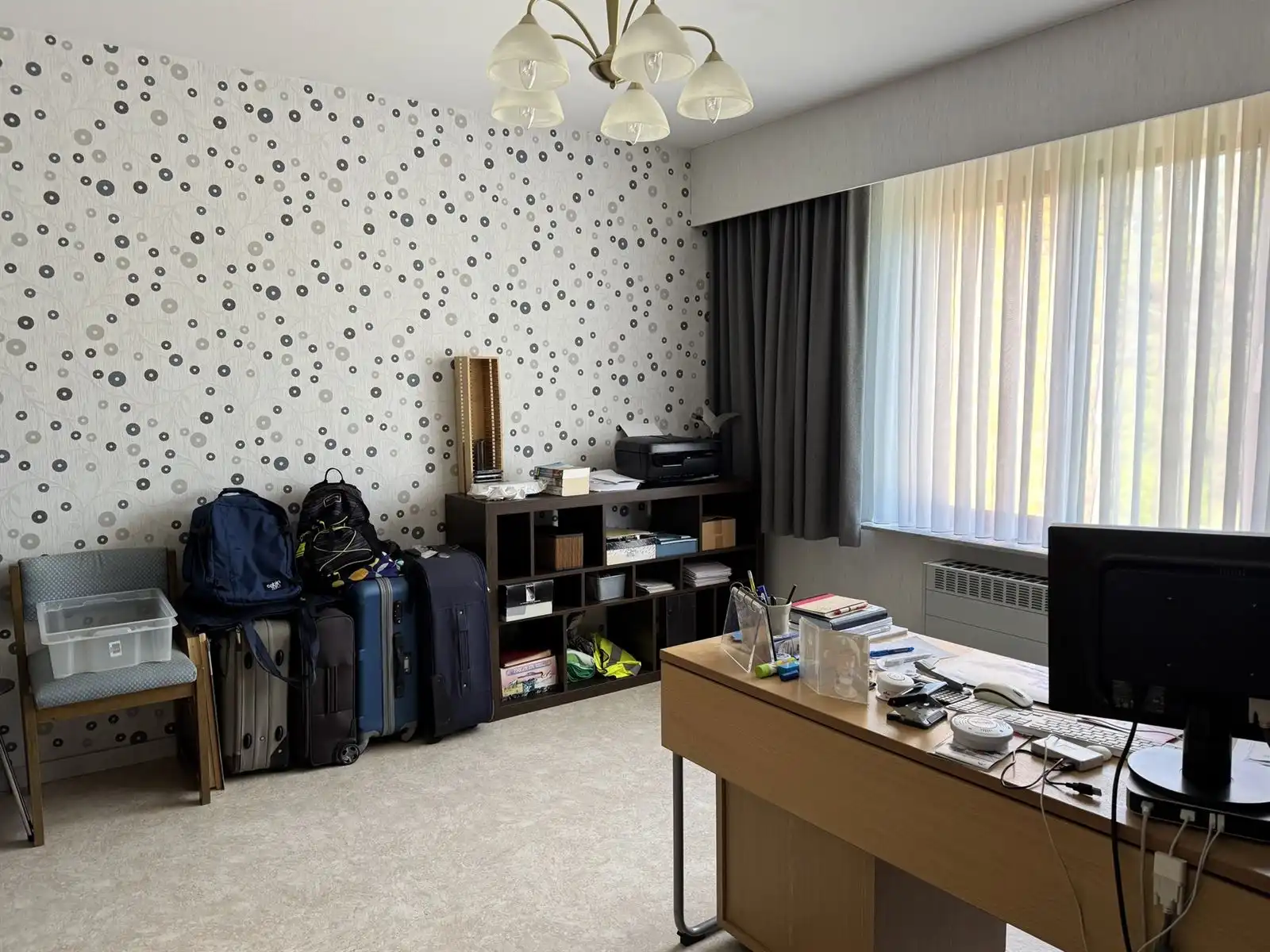 Gesloten bebouwing met garage foto 13