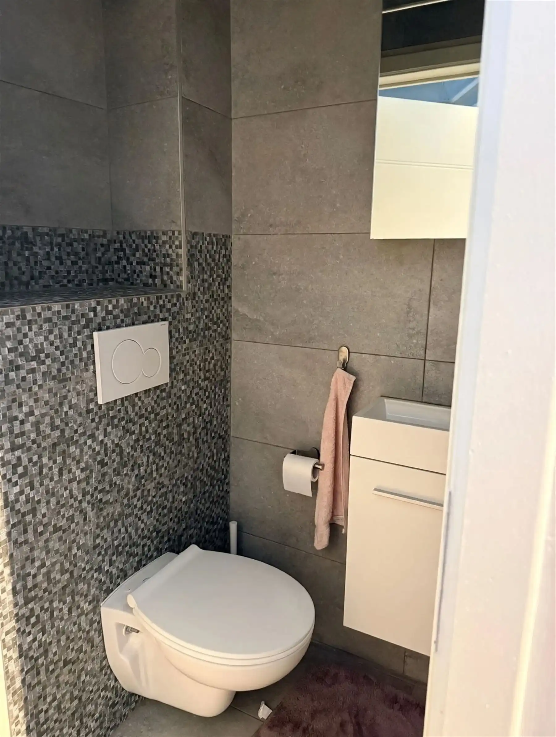 APPARTEMENT OP DE 1 E EN 2 E VERDIEPING foto 14