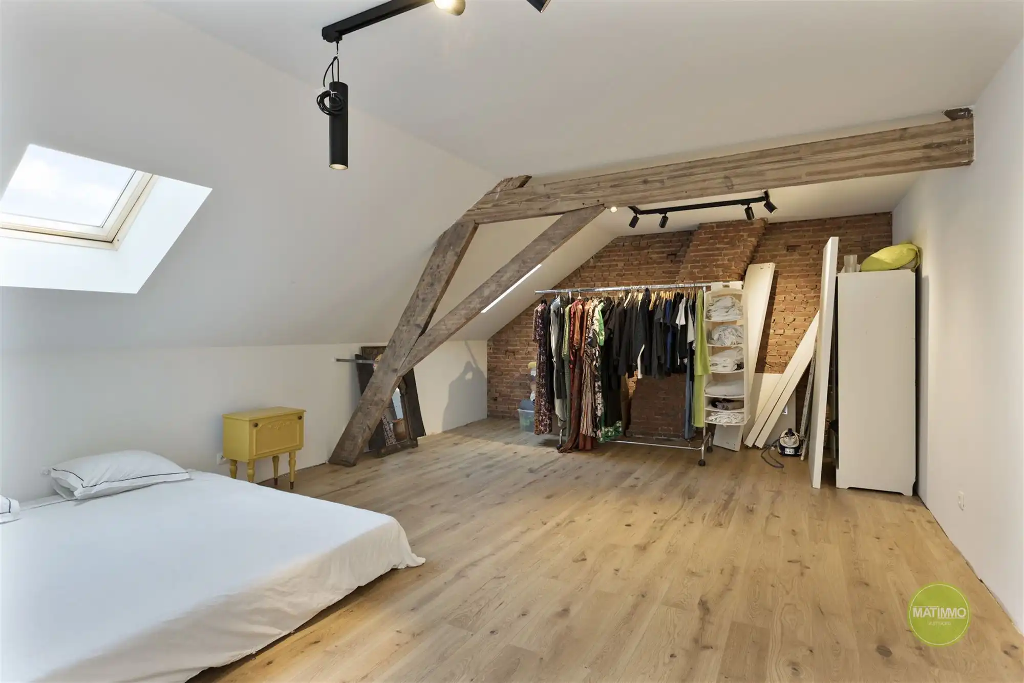 Authentiek handelspand in het hart van Mol foto 36