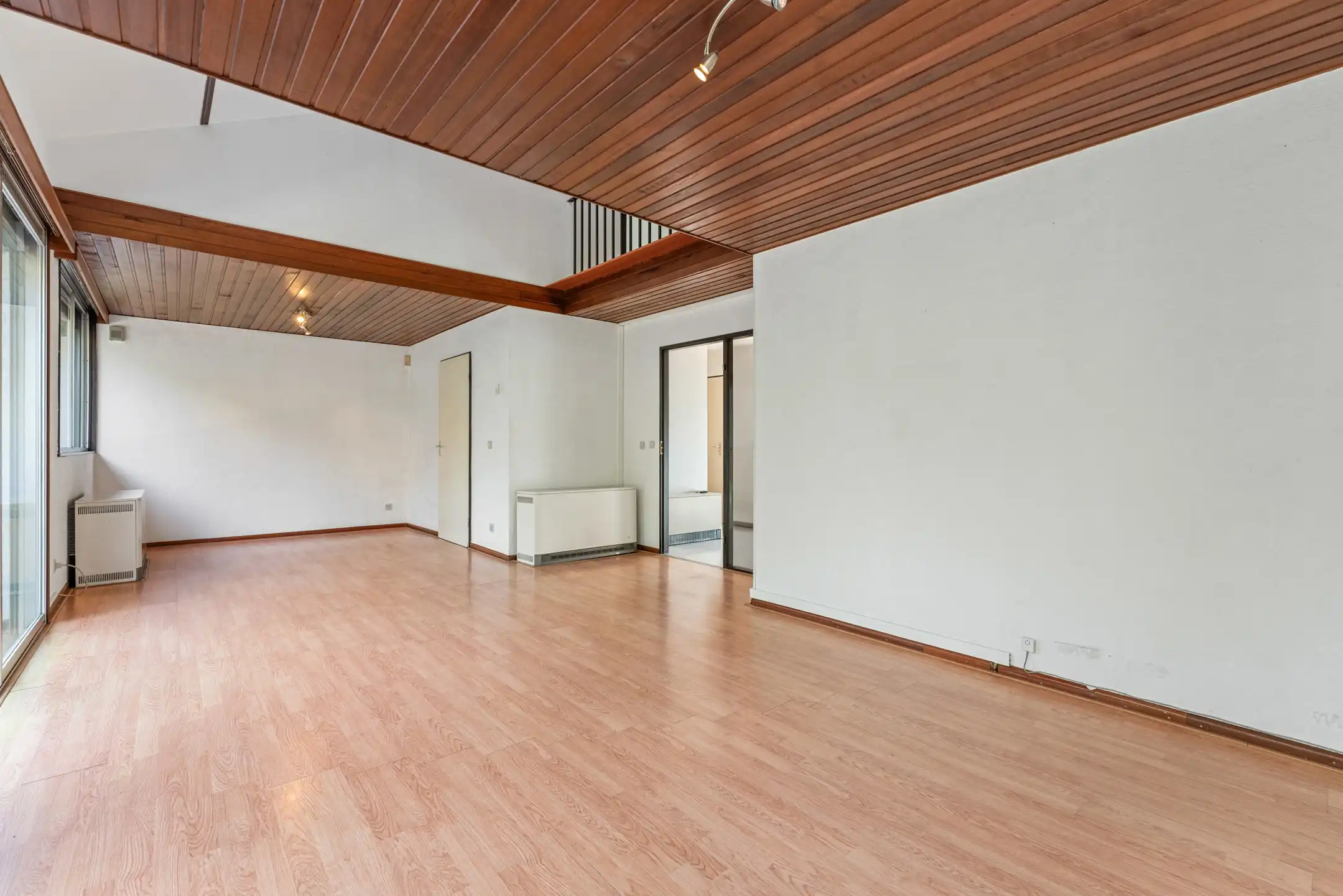 Charmante woning met garage in Zichen foto 4