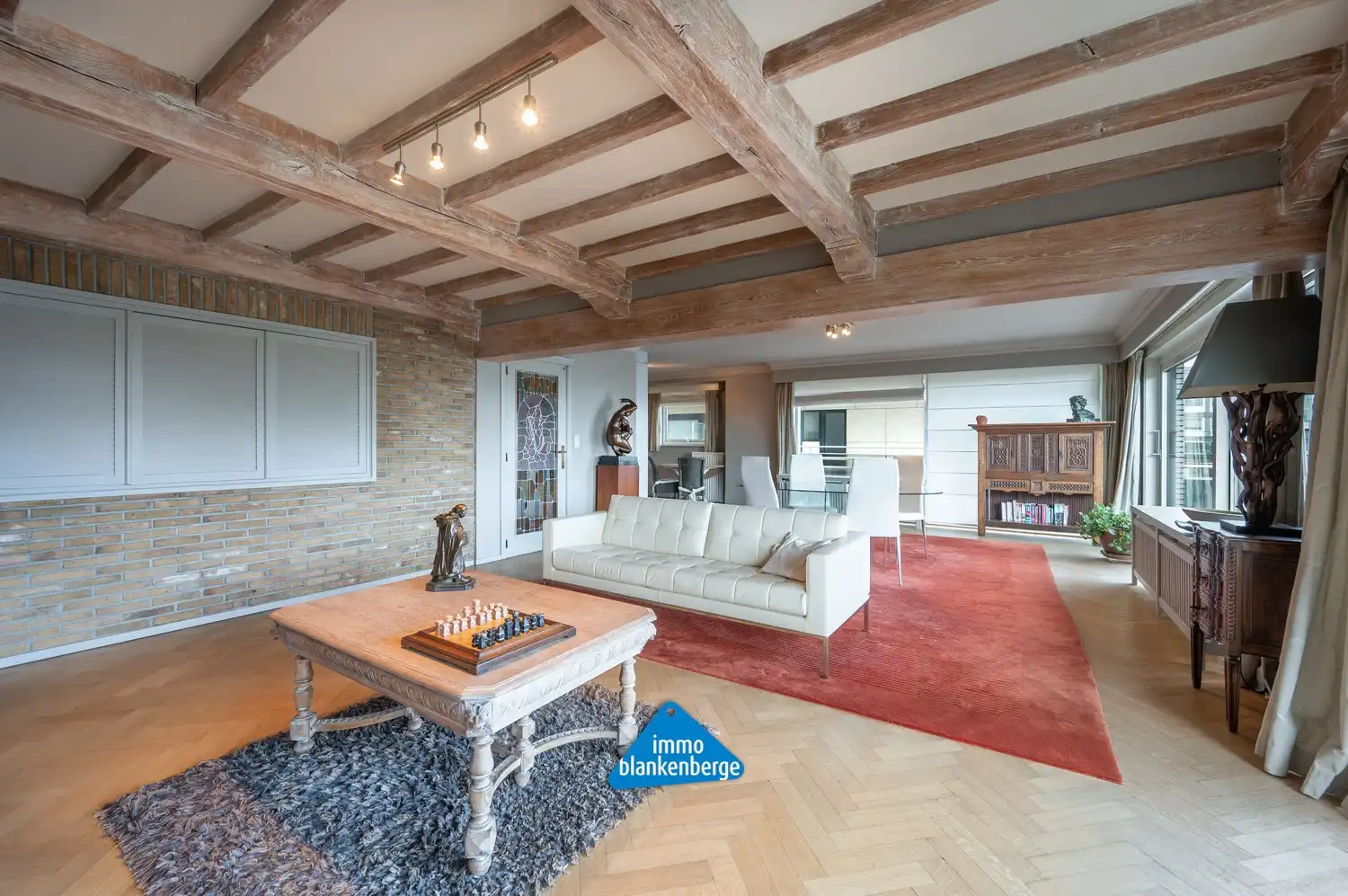 Ruim appartement met 3 slaapkamers op absolute toplocatie foto 10