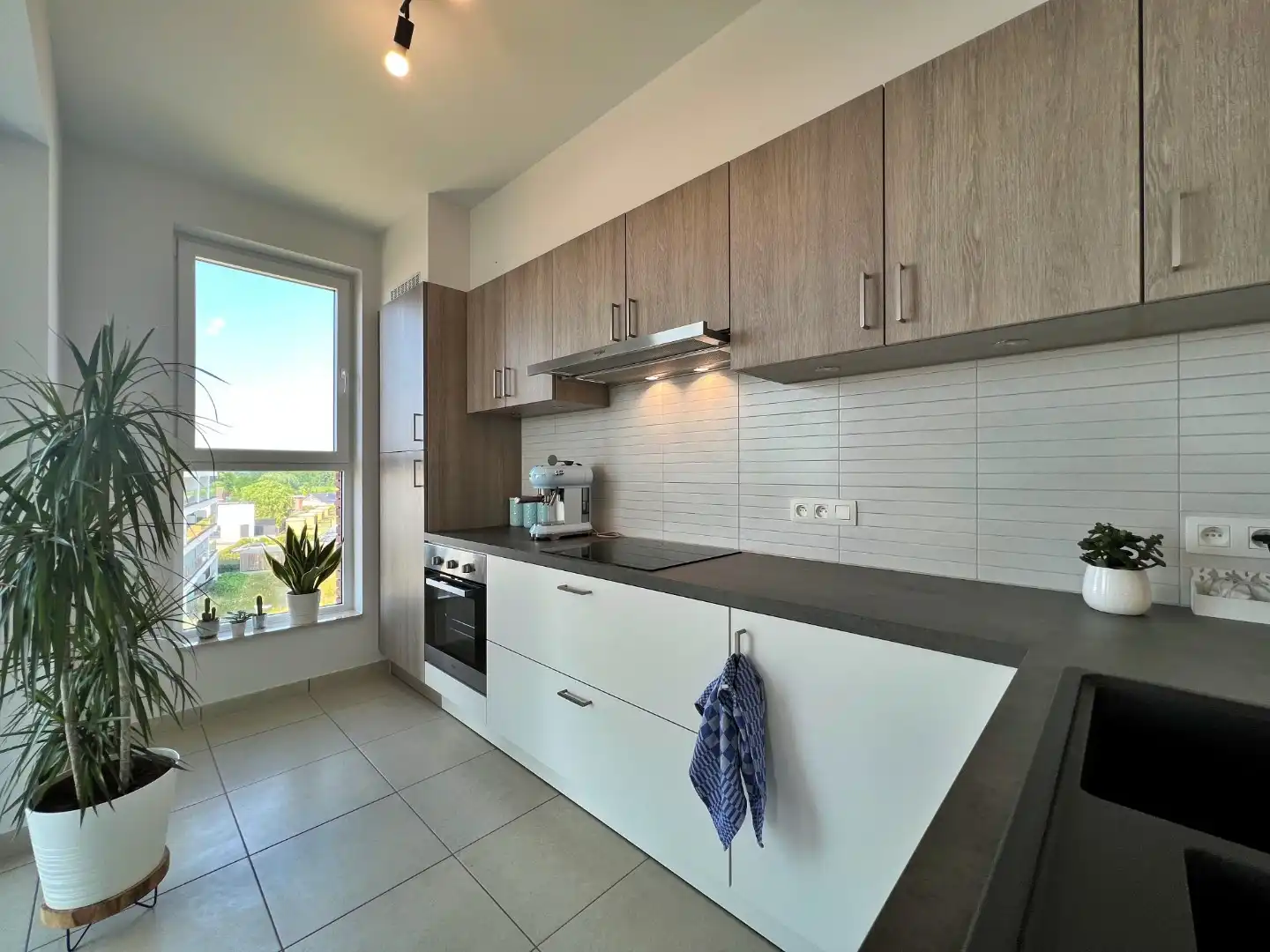 Instapklaar appartement met 2 slaapkamers en ondergrondse parkeerplaats te huur in centrum van Aalter foto 5