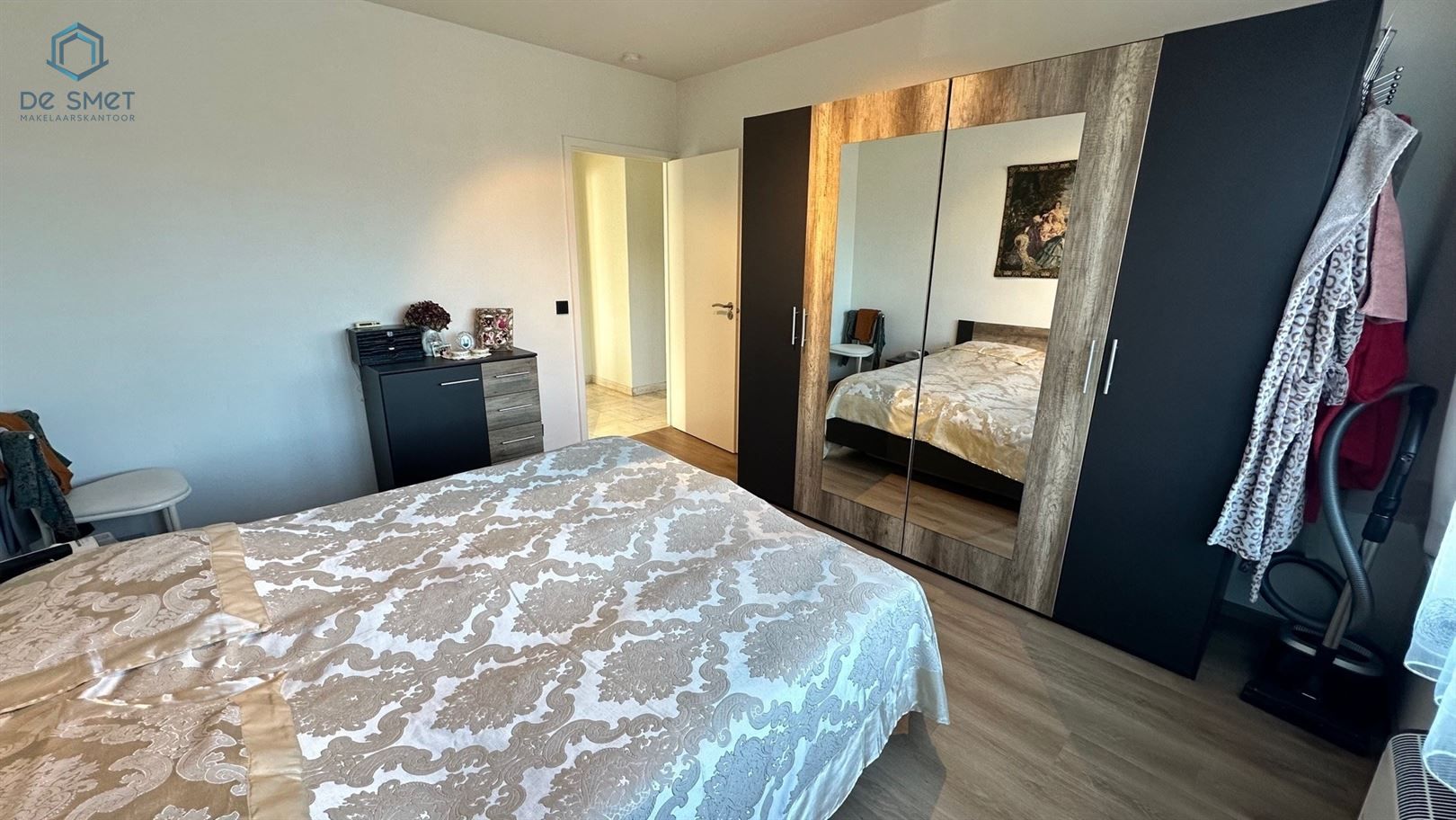 APPARTEMENT MET 2 SLP, TERRAS EN GARAGE foto 7