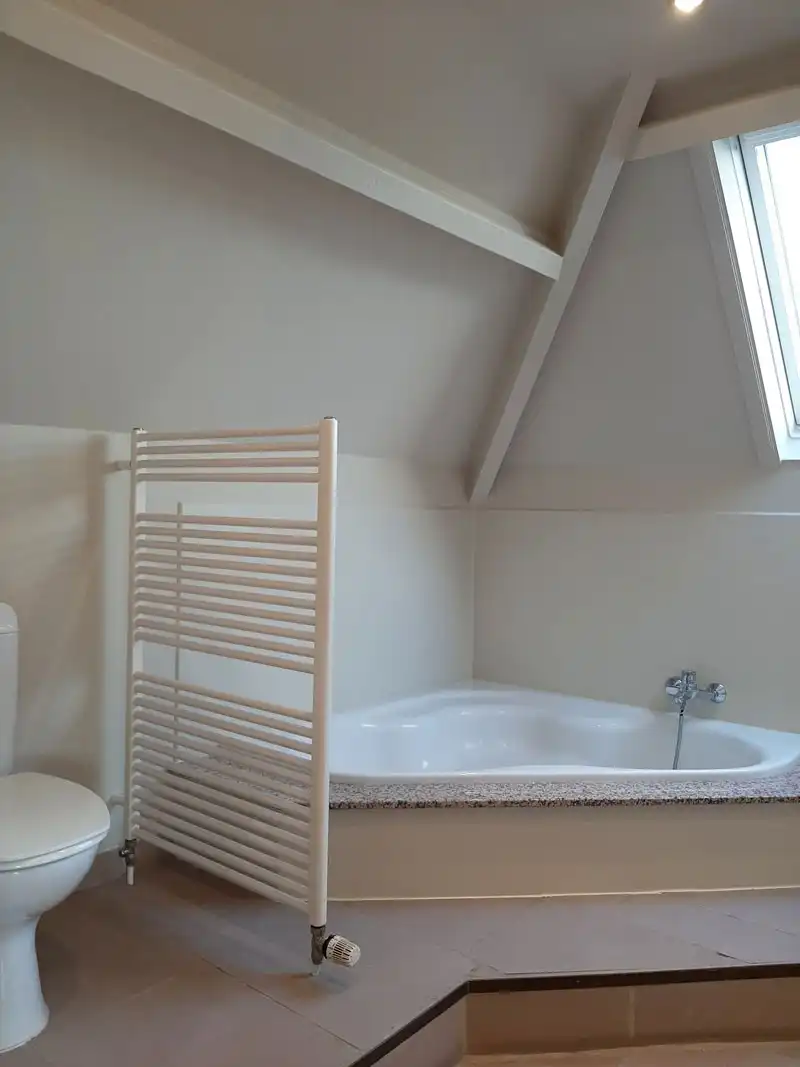 Ruim 2 slaapkamer appartement te Hasselt foto 15