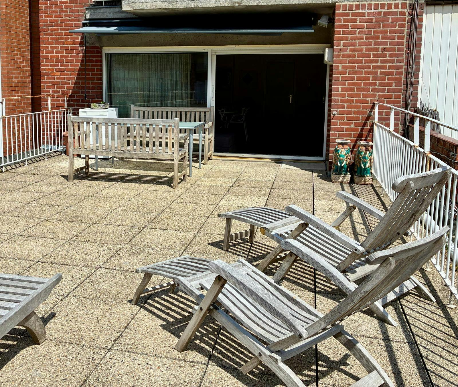 Volledig gerenoveerde studio (43m²) met zonneterras (55m²) foto 8