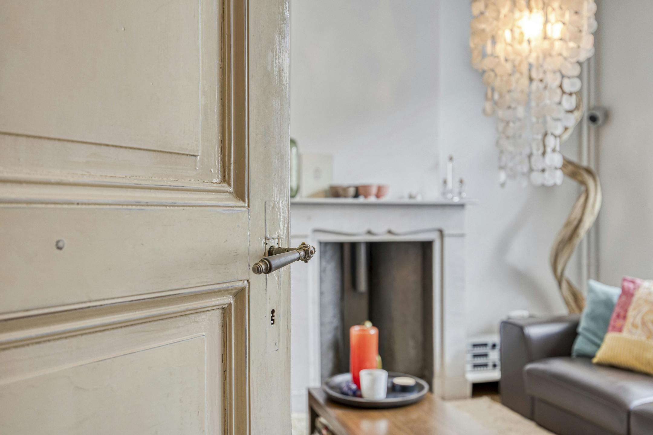 Karaktervolle herenwoning met ruimte, licht en charme foto 5