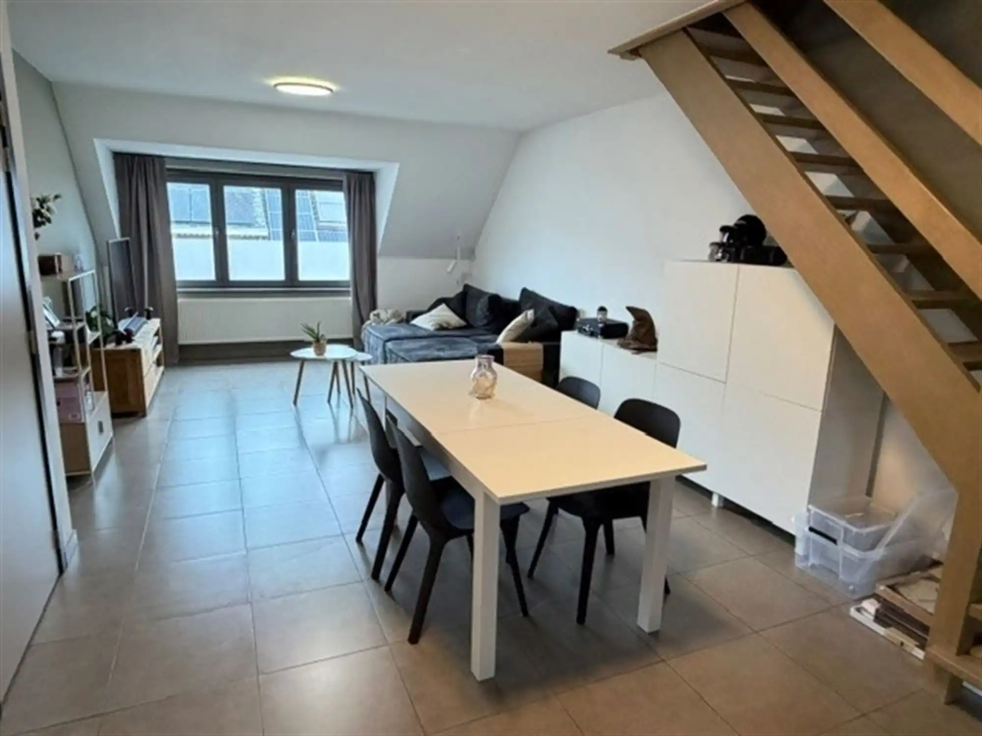 Toffe duplex met terras en staanplaats foto 6