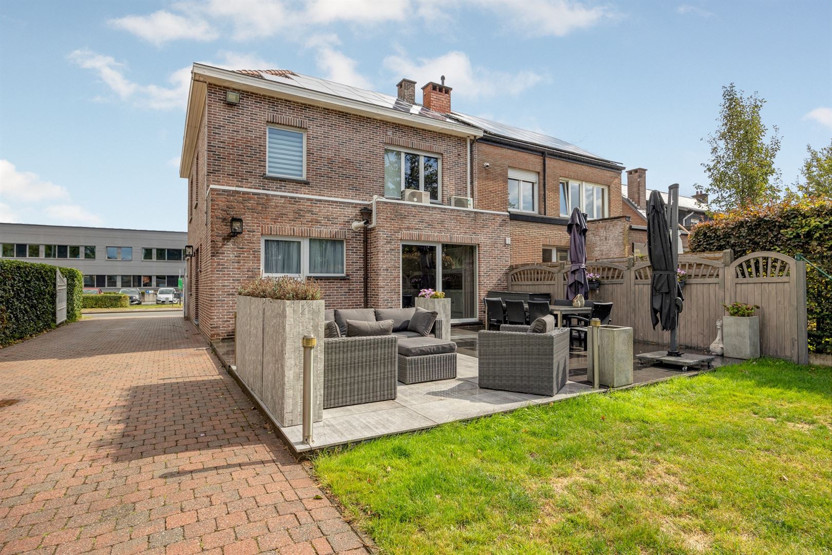 Instapklare woning met verzorgde, ruime tuin! foto 19