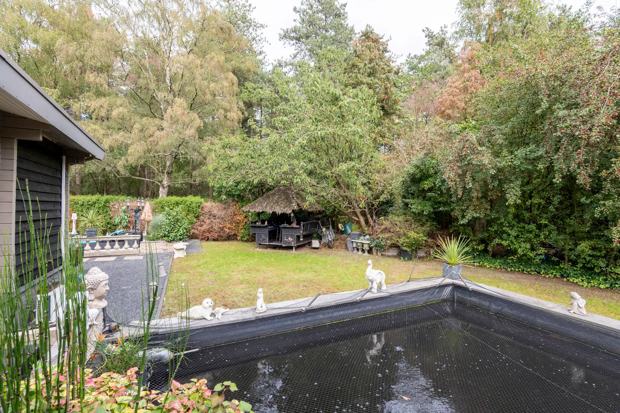 Mooi gelegen chalet op 528m² in Poppel nabij NL grens. foto 15