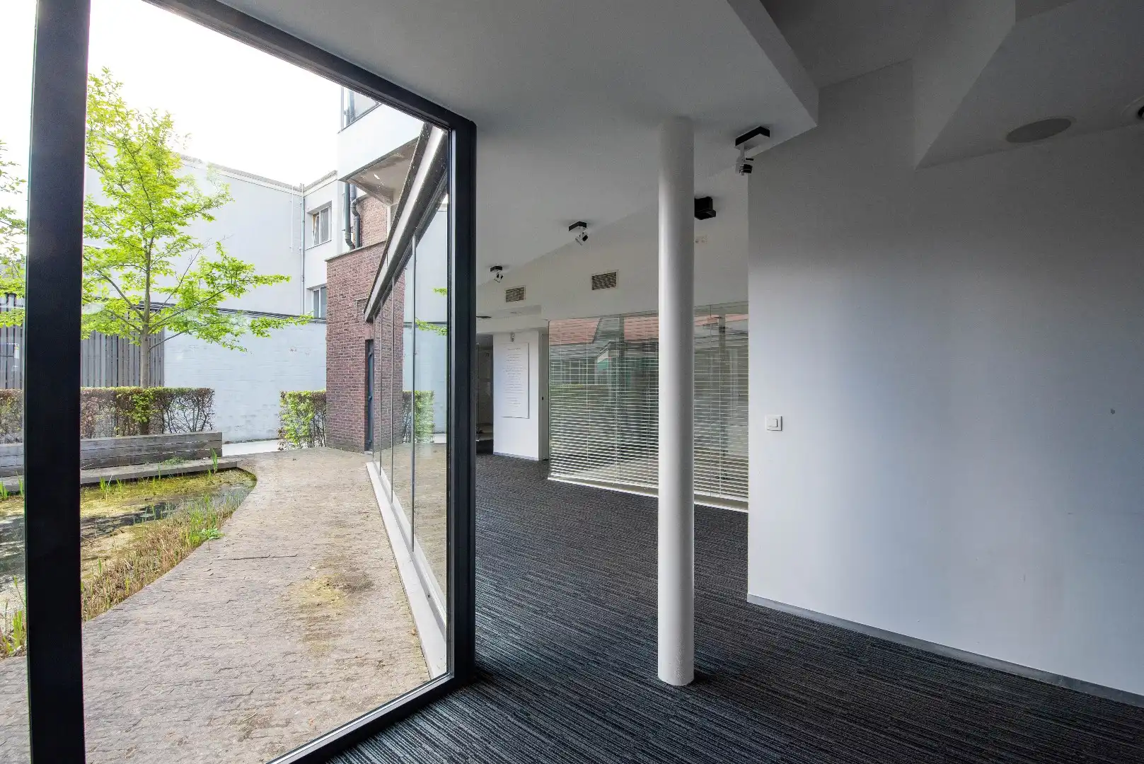 Boomsesteenweg 223 - Veelzijdige commerciële ruimtes te Wilrijk  foto 17