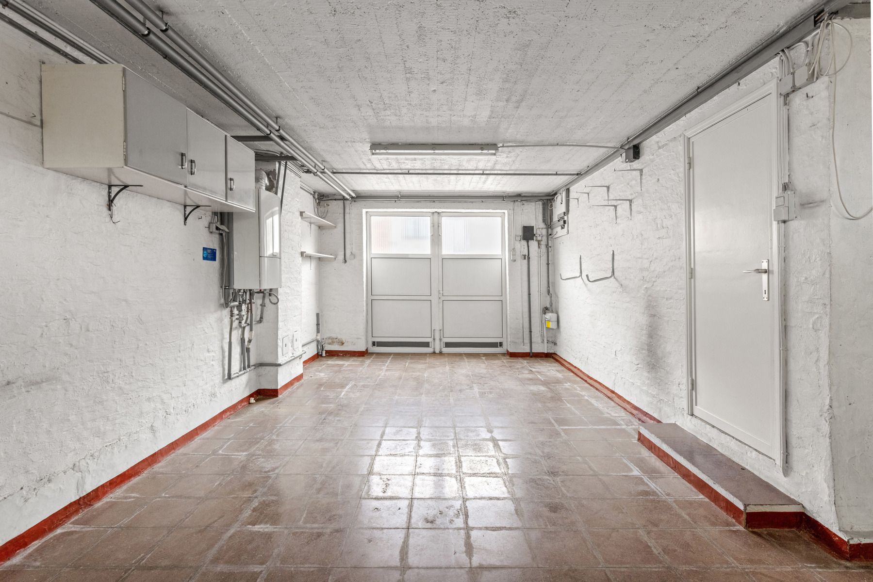 Bel-étage met grote garage en potentieel te Sint-Michiels foto 14