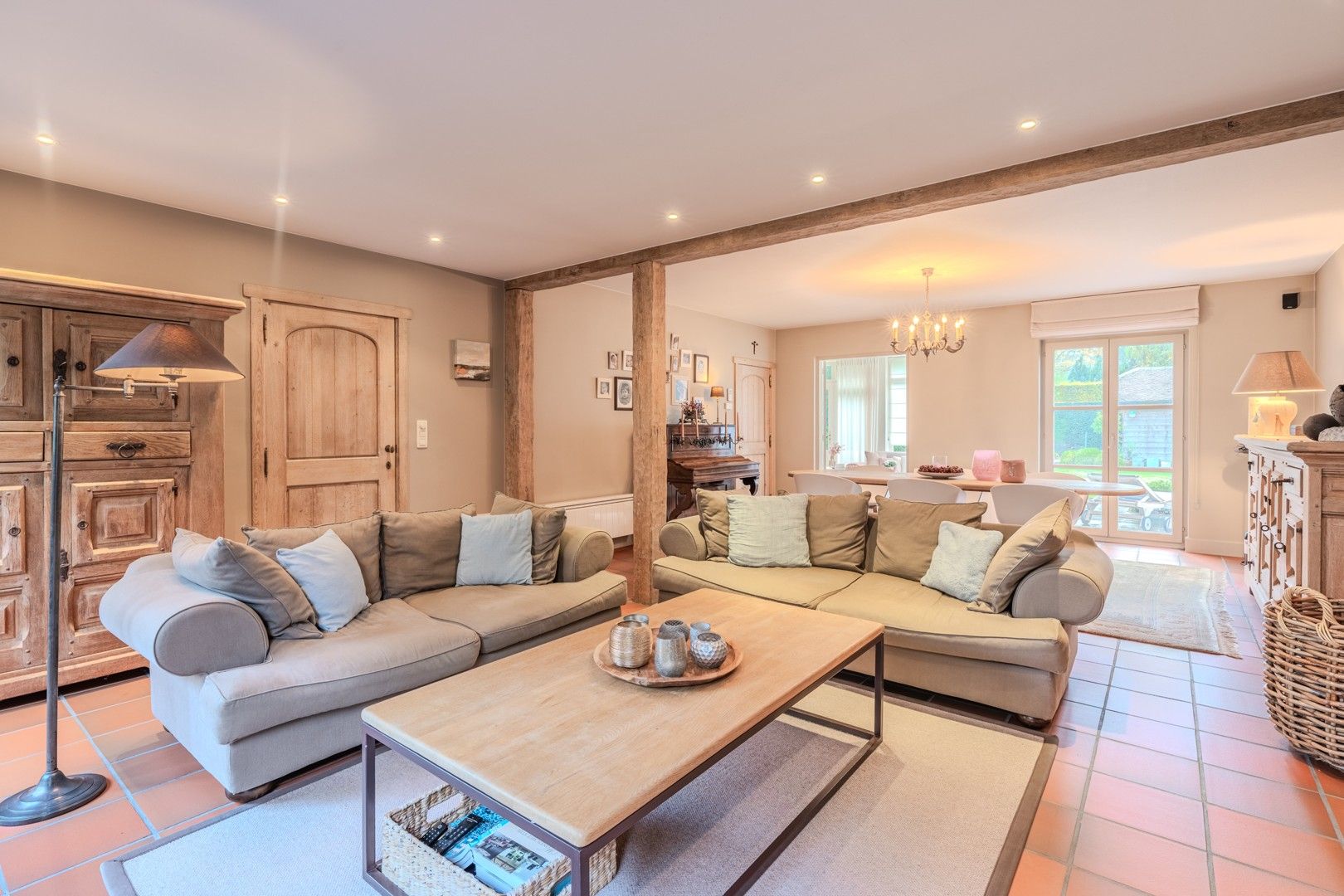 Charmante villa met zonnige tuin op toplocatie foto 6