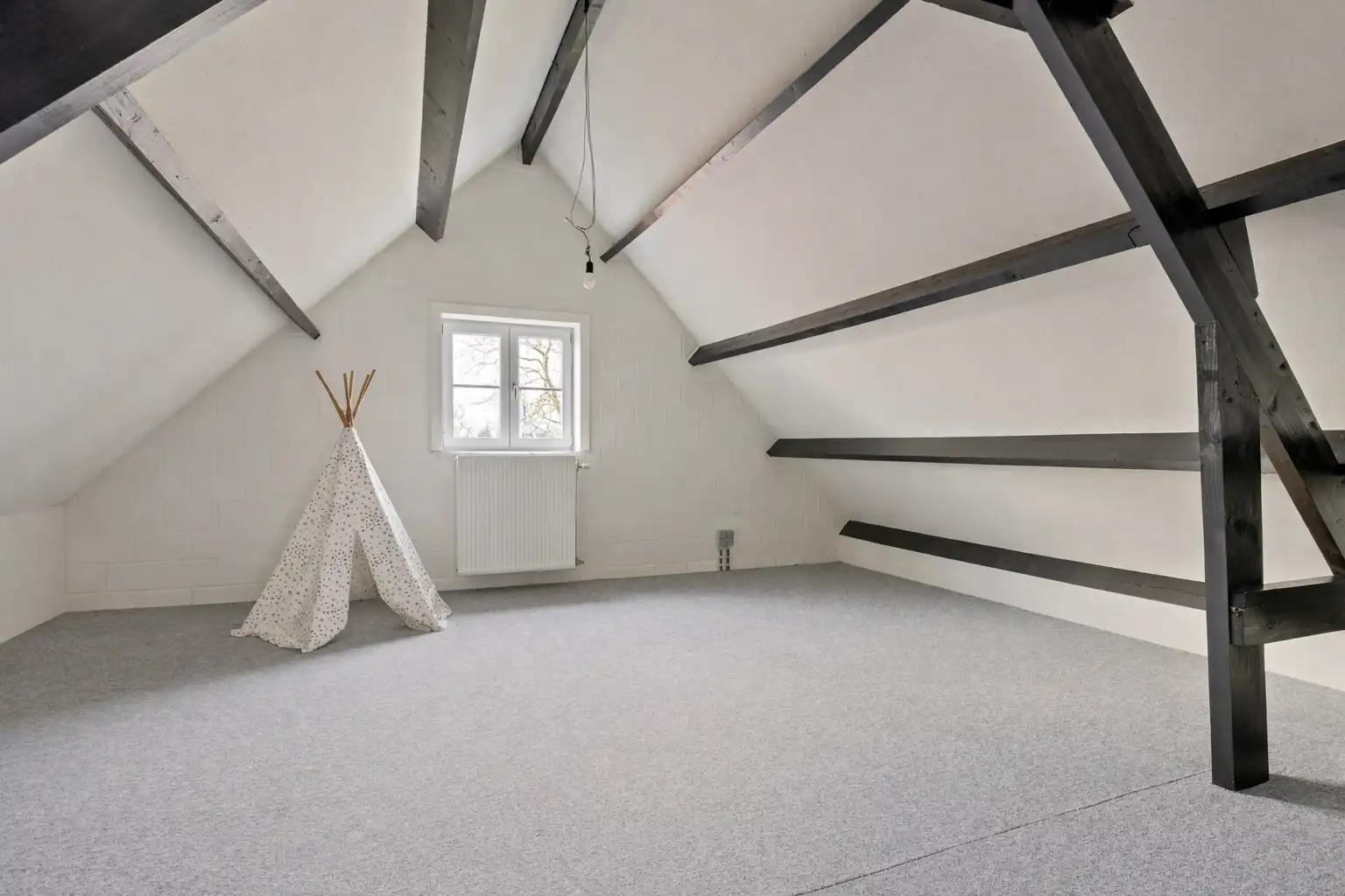 Instapklare villa op ruim perceel foto 30