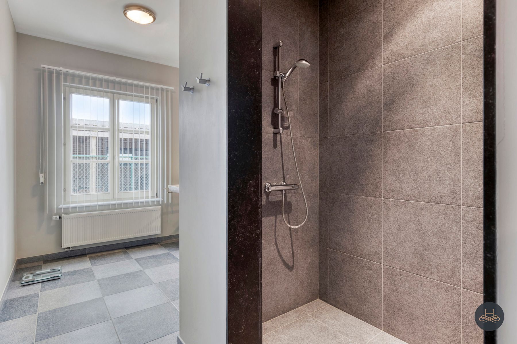 Exclusieve prachtig afgewerkte pastorijwoning met grote tuin foto 27