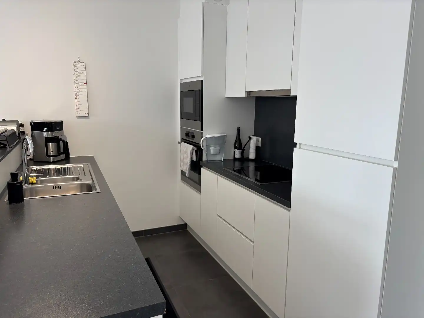 Recent appartement met 2 slaapkamers en zeer aangenaam hoekterras foto 7