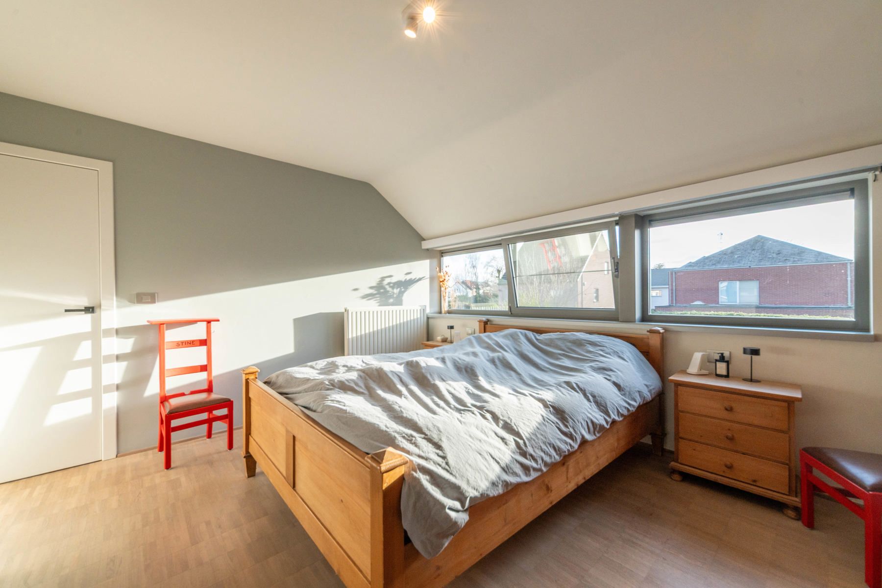 Hedendaagse, instapklare woning met alle comfort.  foto 8