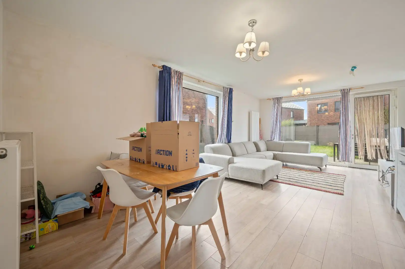 Instapklare half open bebouwing met 4 slaapkamers uit 2019 te Geetbets foto 4