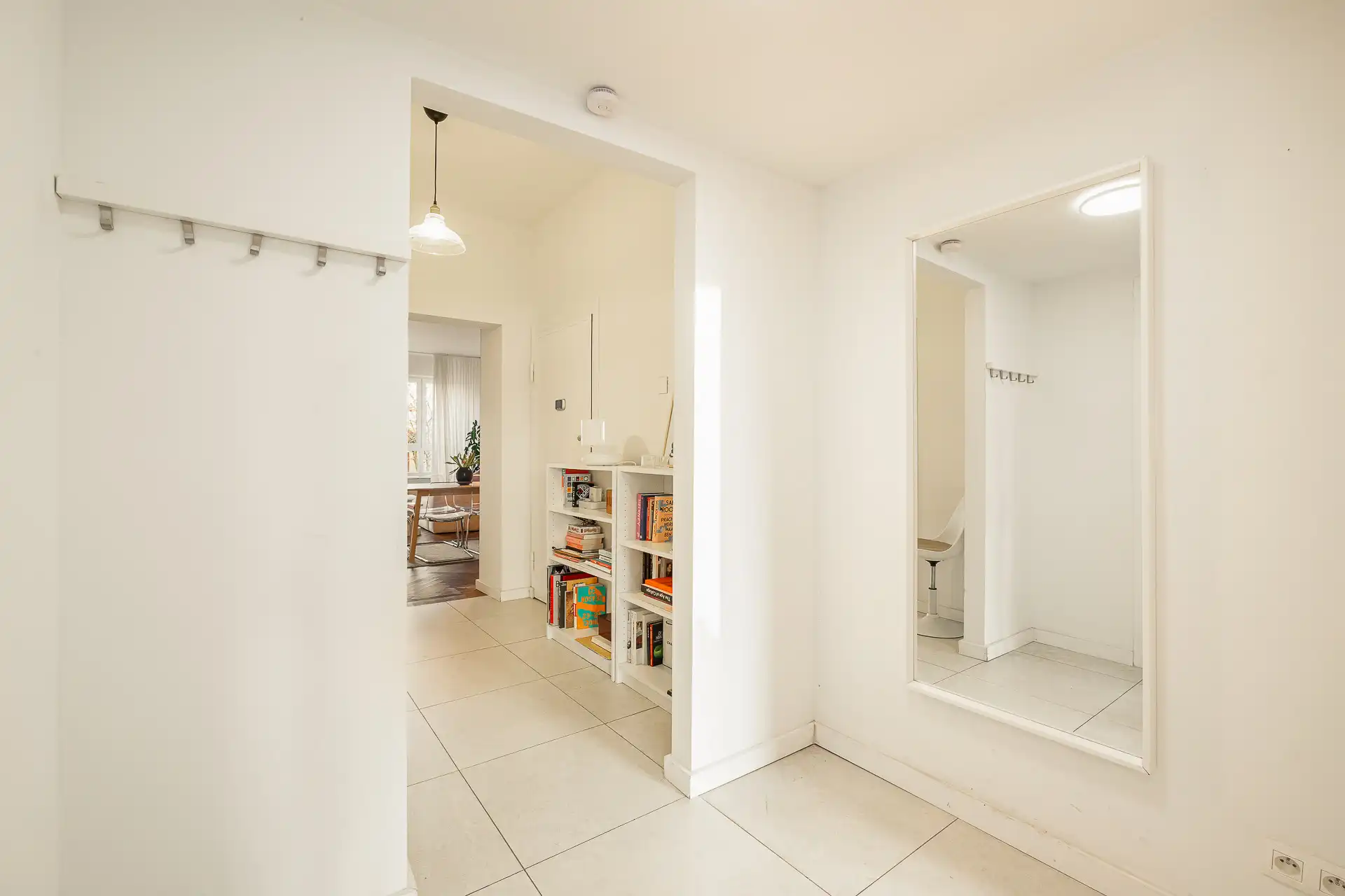 Stijlvol wonen in een charmant appartement te Pulhofwijk! foto 14