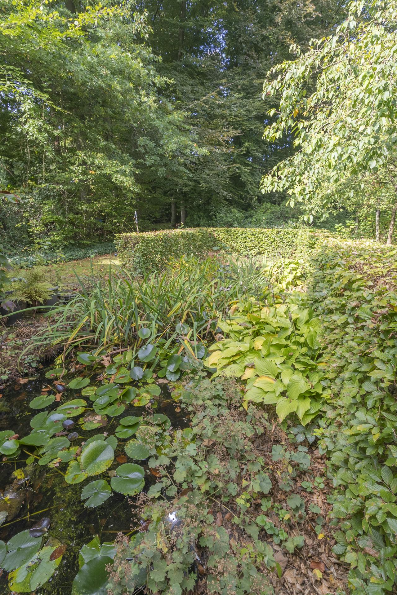 Architectuurwoning door bOb Van Reeth op 2.303m² in Schilde foto 36