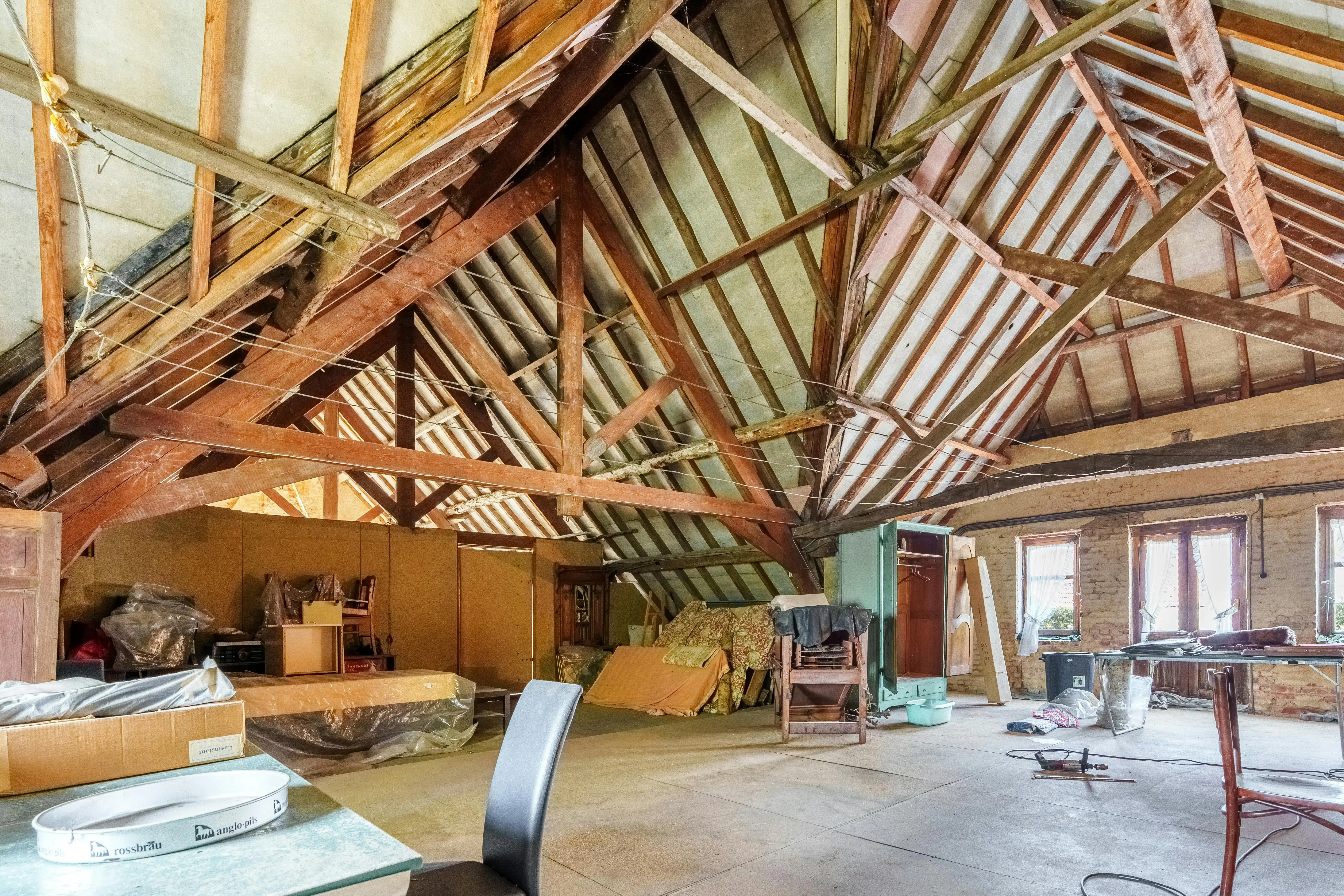 Karaktervolle historische hoeve te Sint-Eloois-Winkel  foto 12