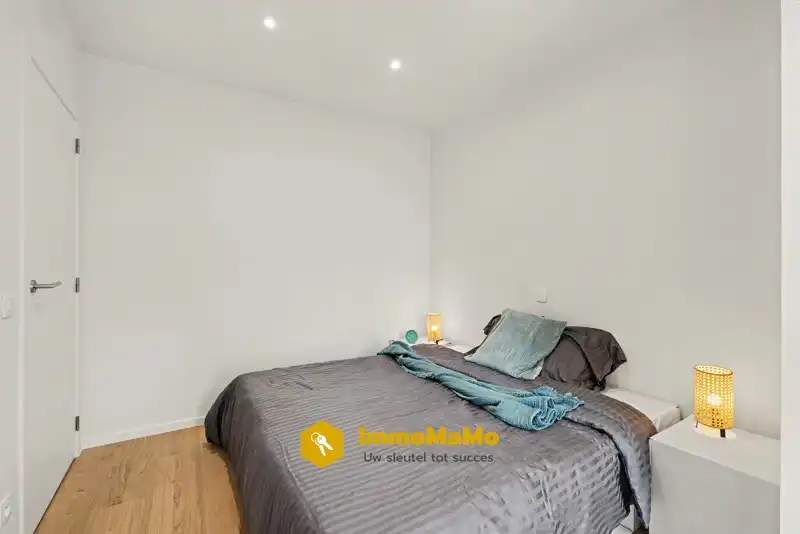 RECENT GERENOVEERD 1 SLAAPKAMER APPARTEMENT TE KOOP IN ZELZATE foto 14
